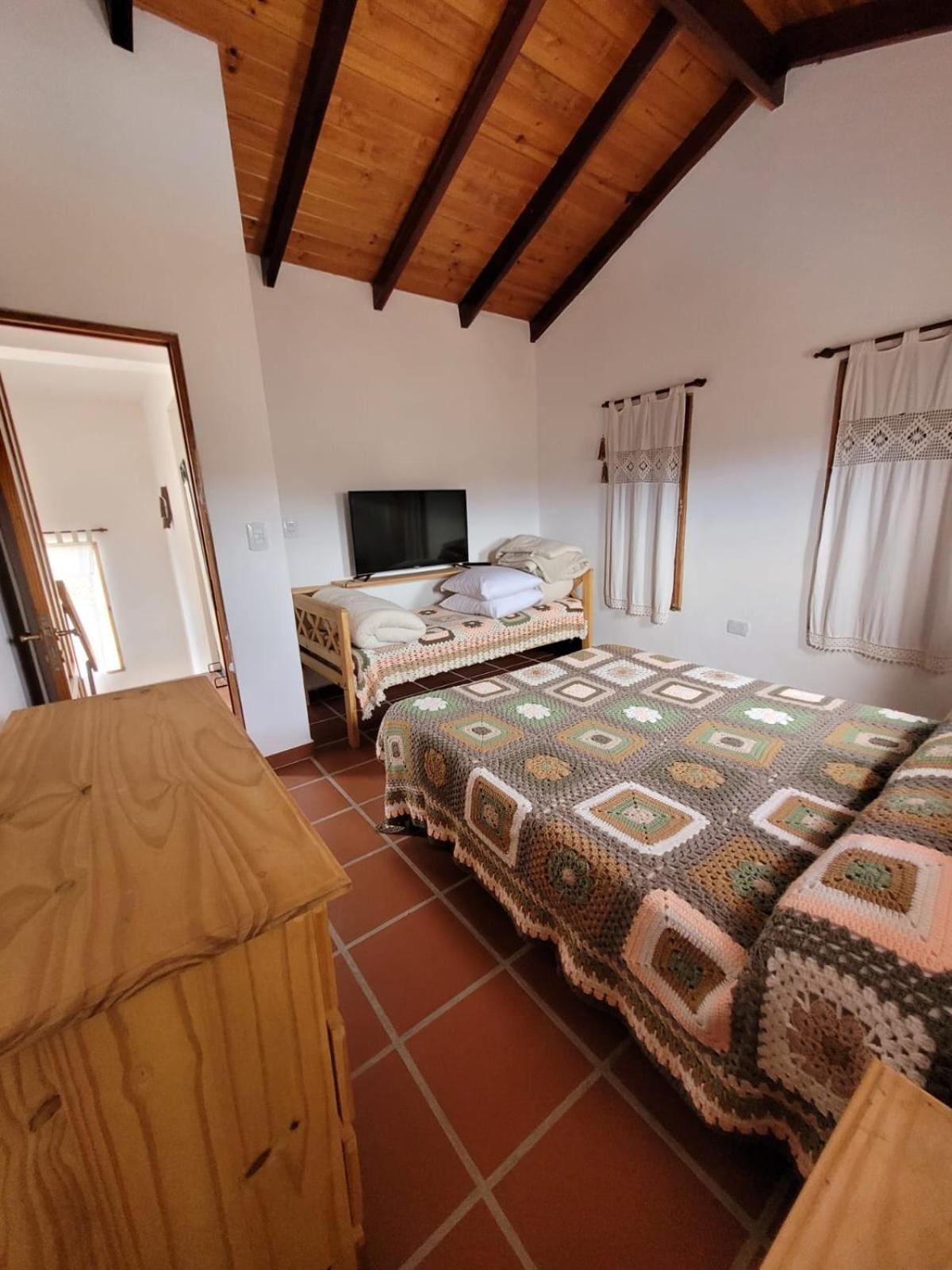 Cabañas Casa Flor Yacanto