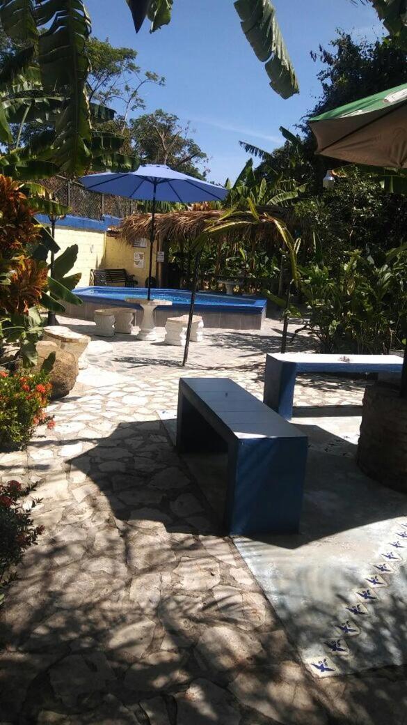 AO EO little wooden house honeymoon suite