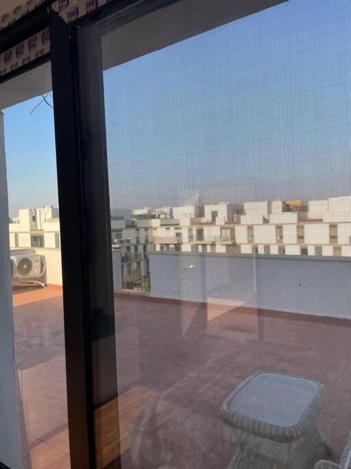 Beverly Hills, Sodic, Courtyard Rooftop