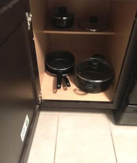 Chicago Vacations - ONE ROOM in AN APT HAVEN - Property Image 31