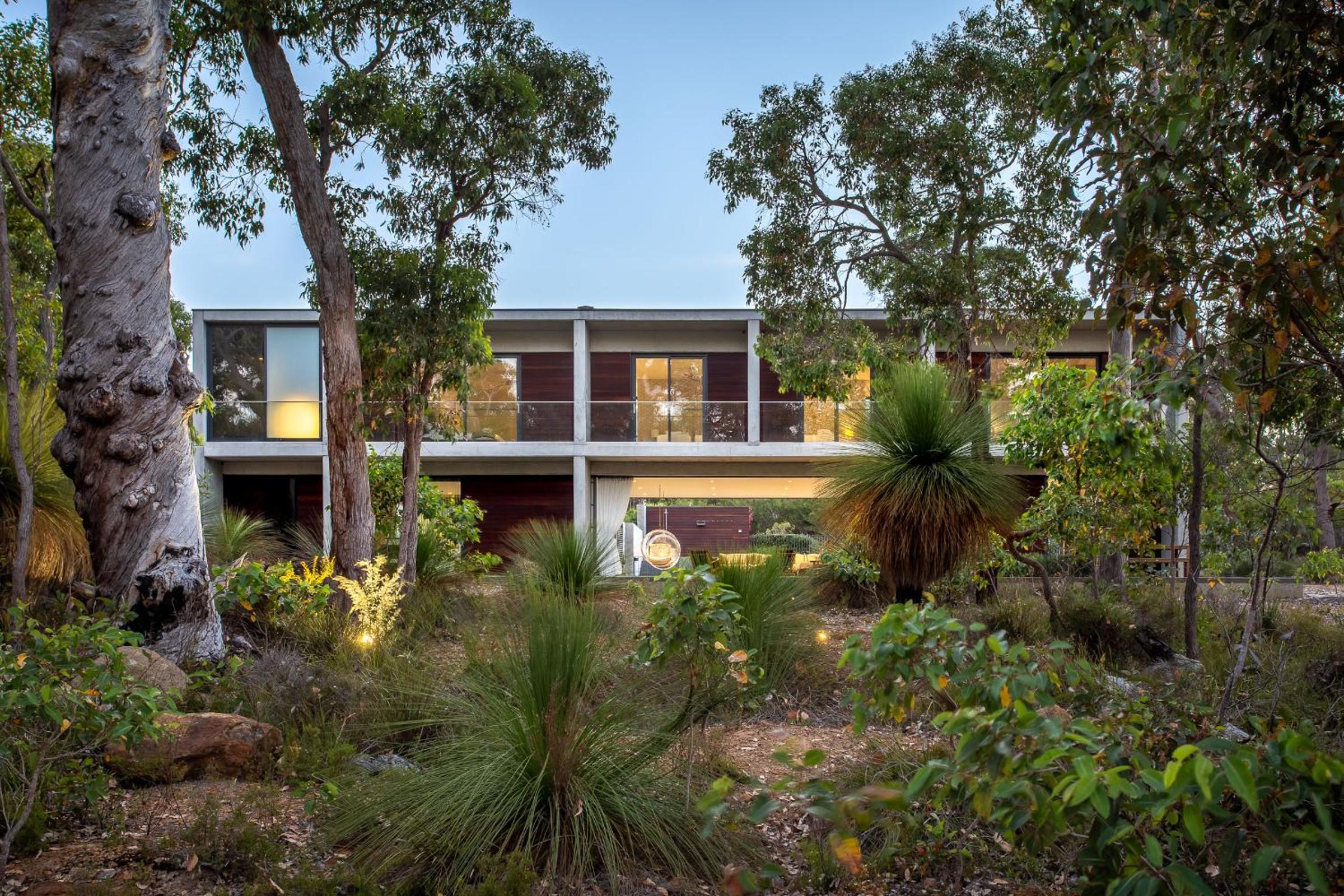 Villa Gris I Private Properties