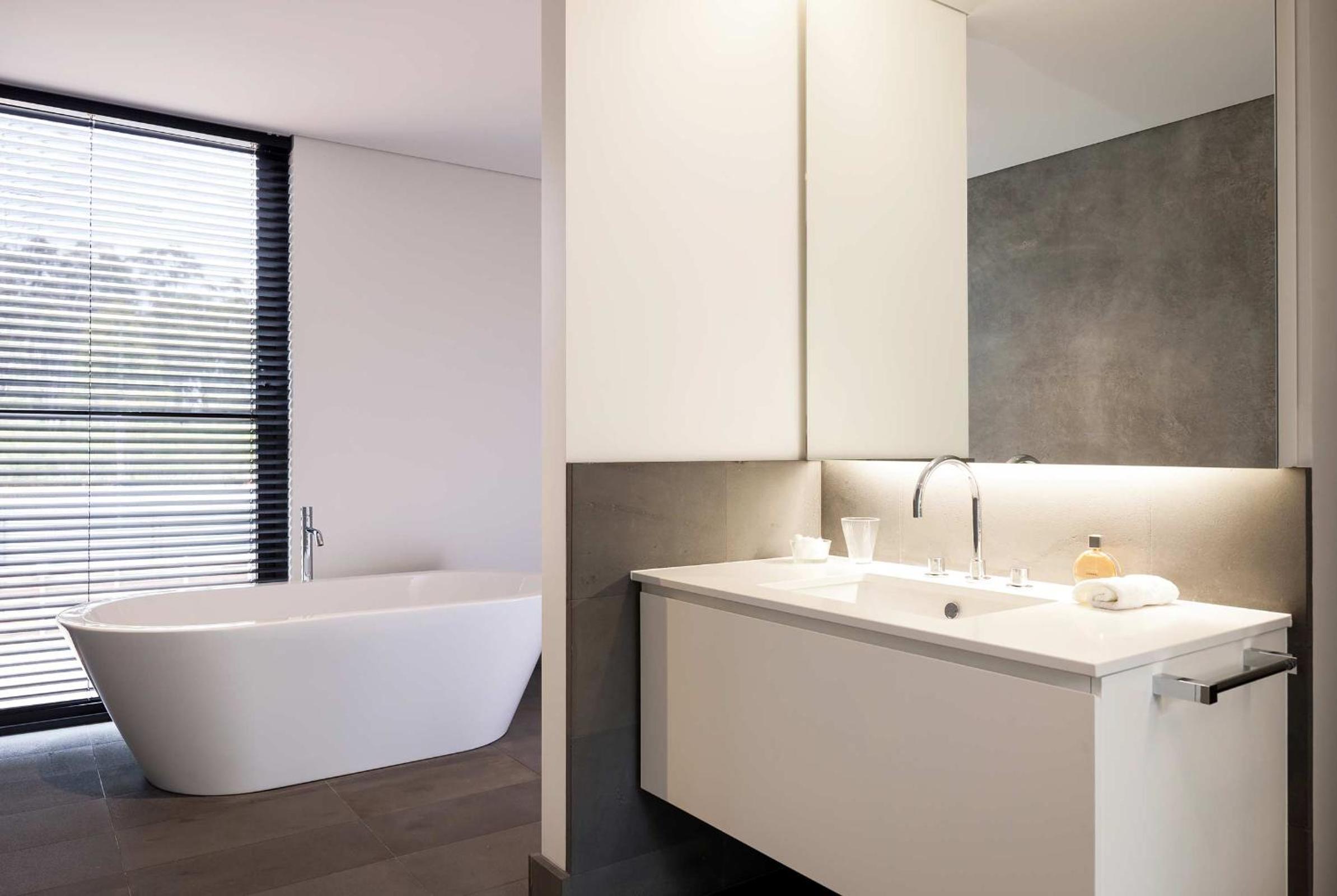 Villa Gris I Private Properties