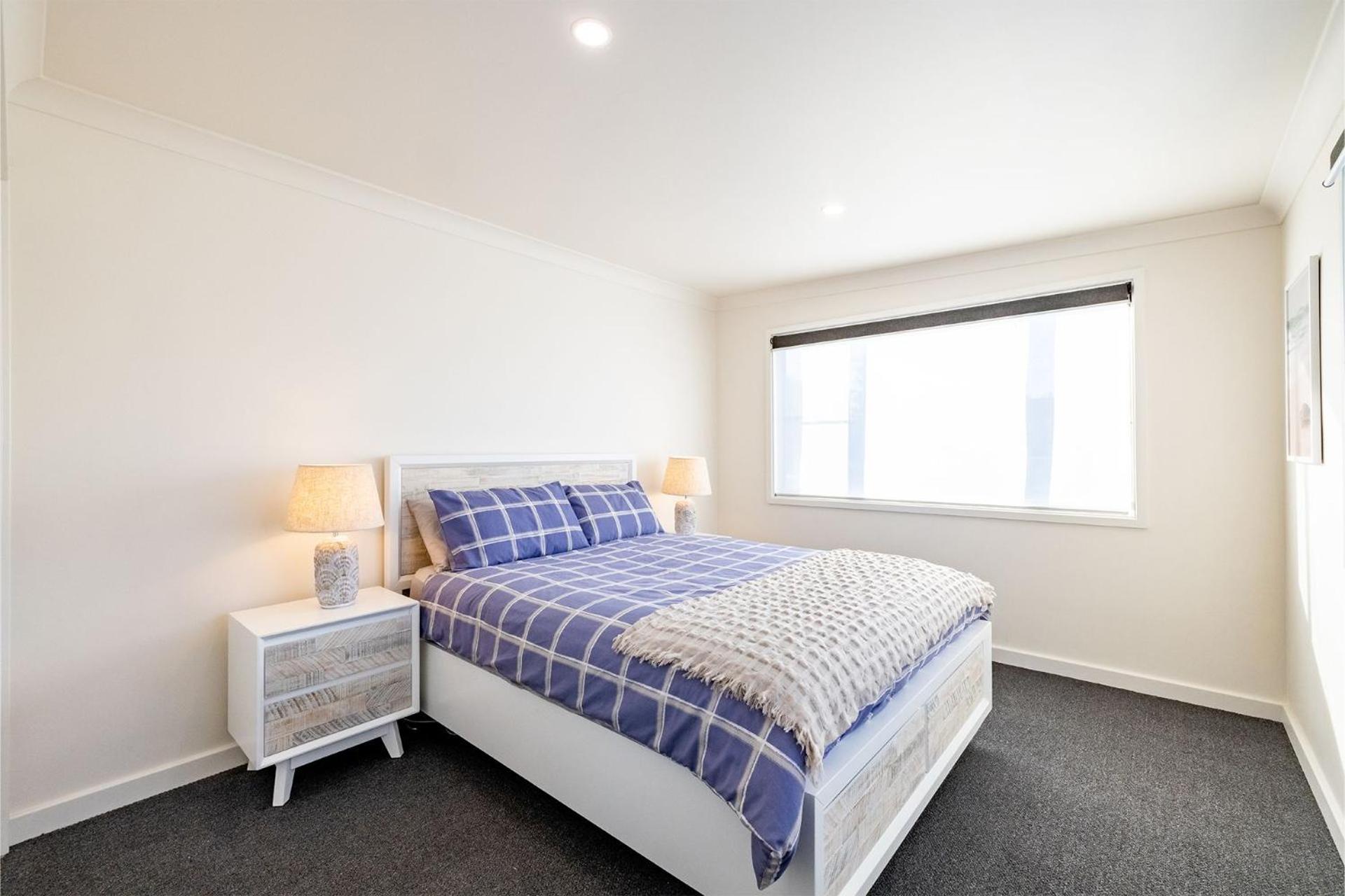 The Pacific Pearl,16 Pacific Avenue, Anna Bay - pet friendly, air con