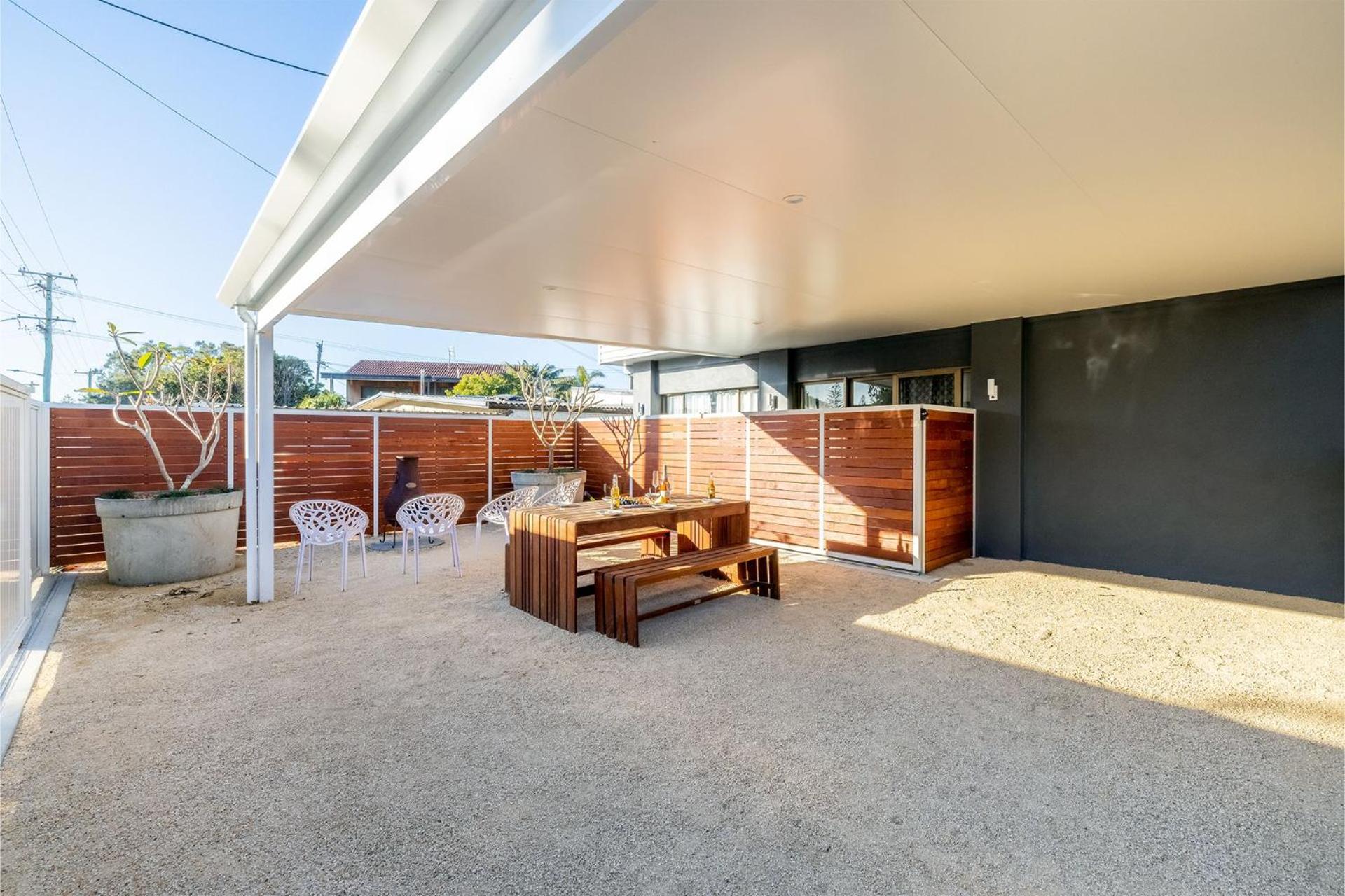 The Pacific Pearl,16 Pacific Avenue, Anna Bay - pet friendly, air con