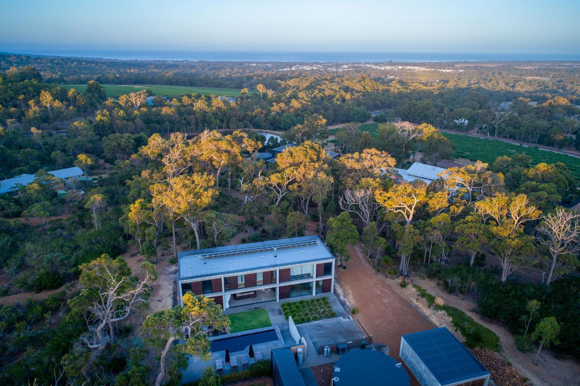Villa Gris I Private Properties