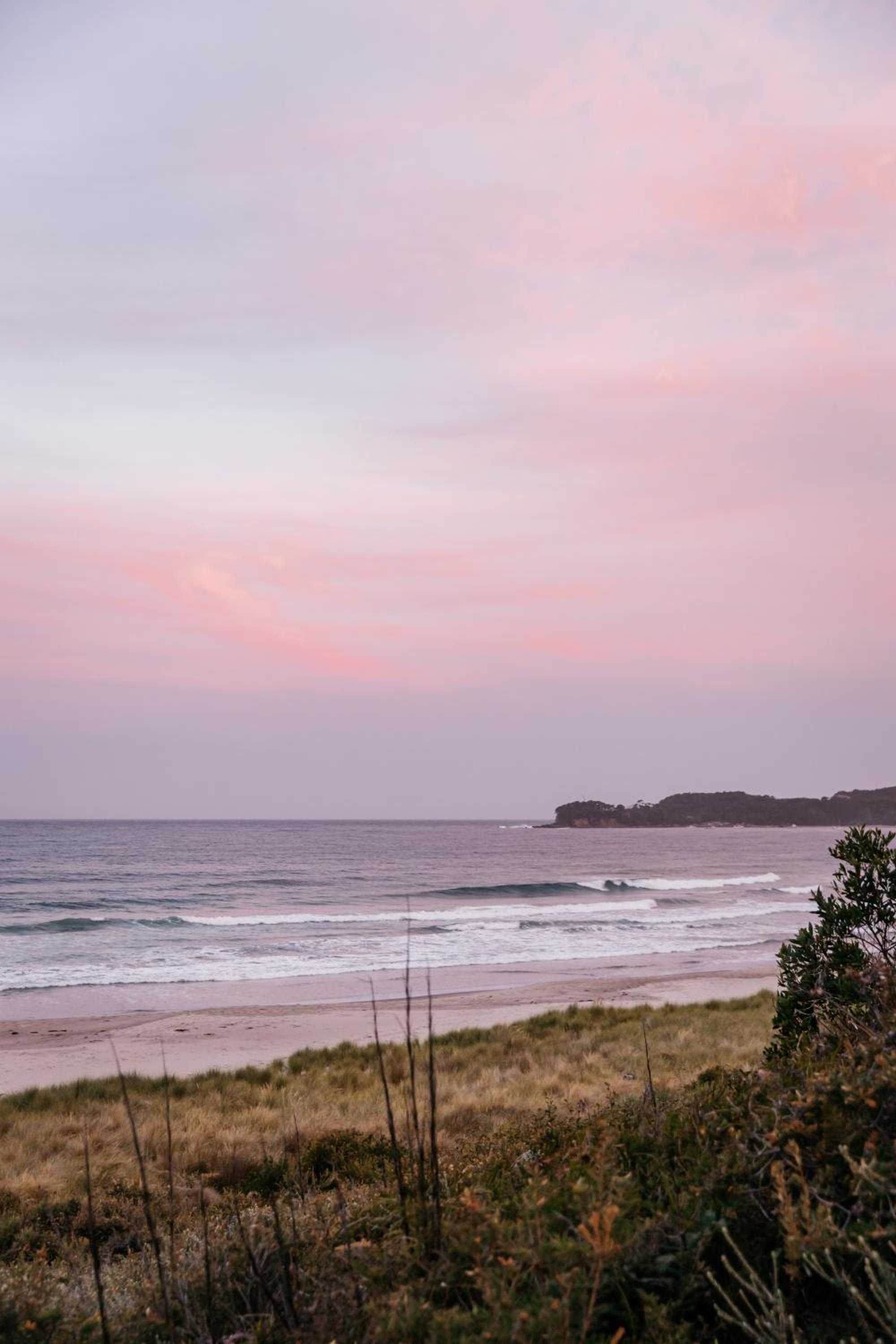 Ocean beach front, 3 Capes Cottage.