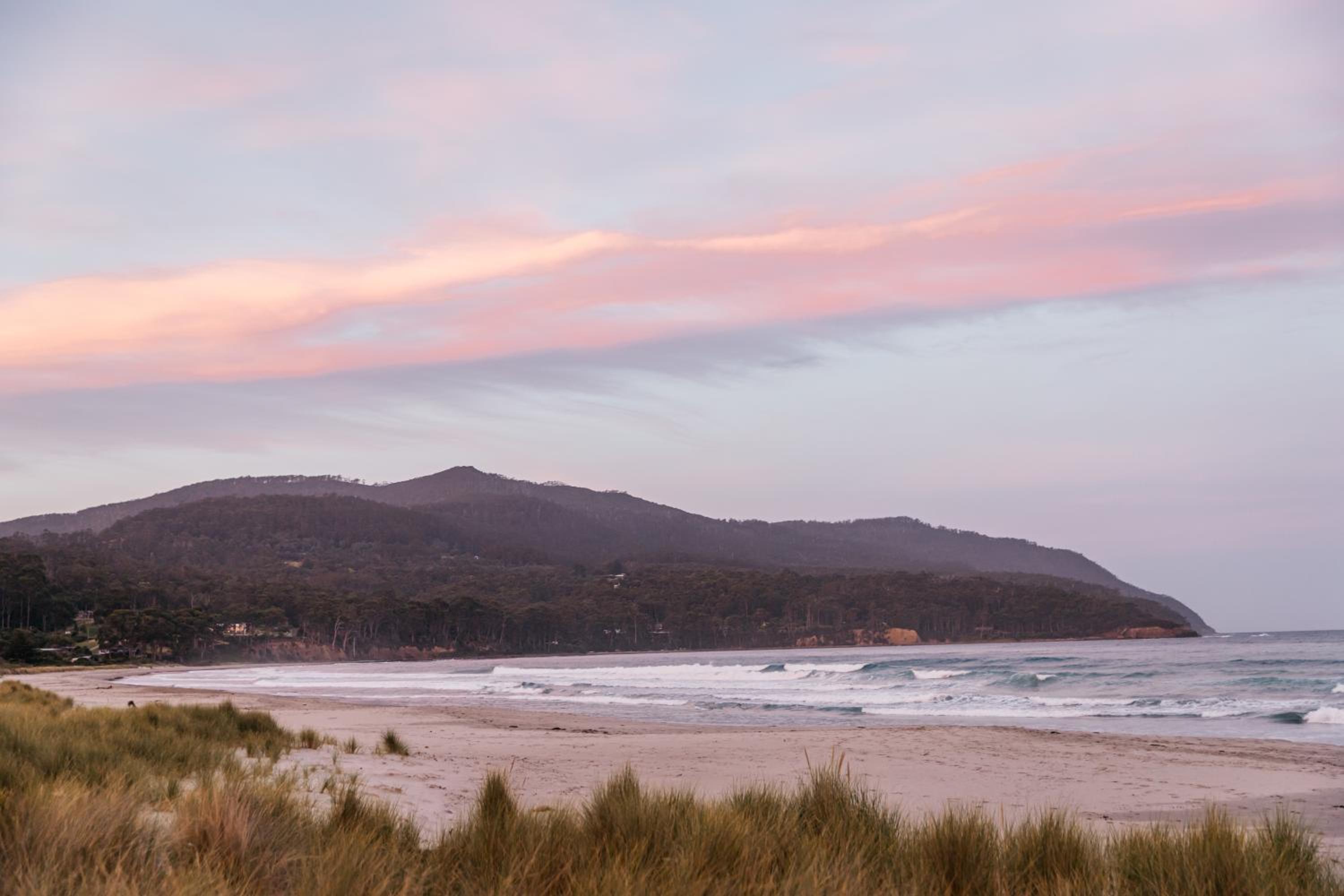 Ocean beach front, 3 Capes Cottage.