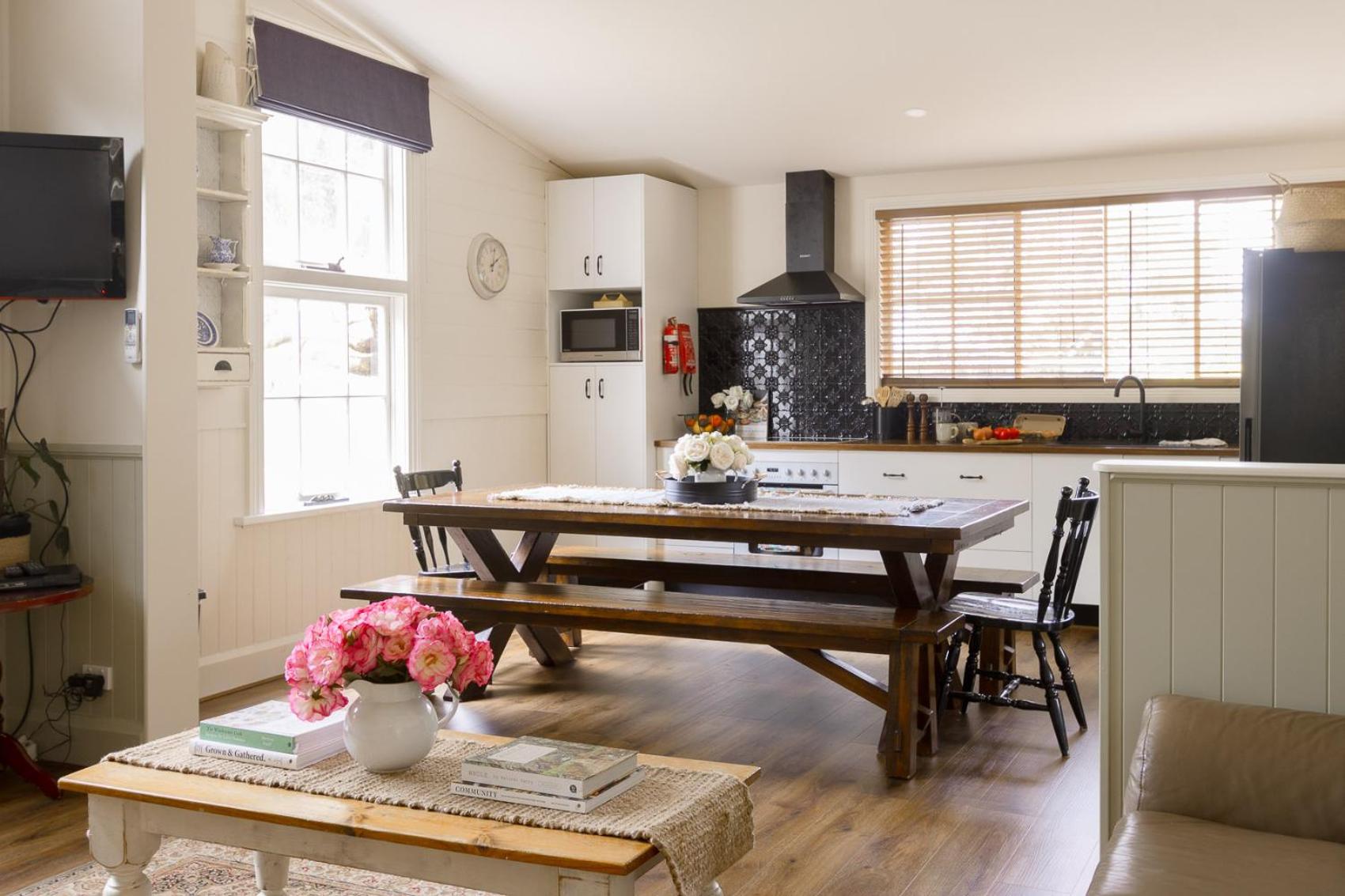 Freshwater Creek Cottages & Farm Stay