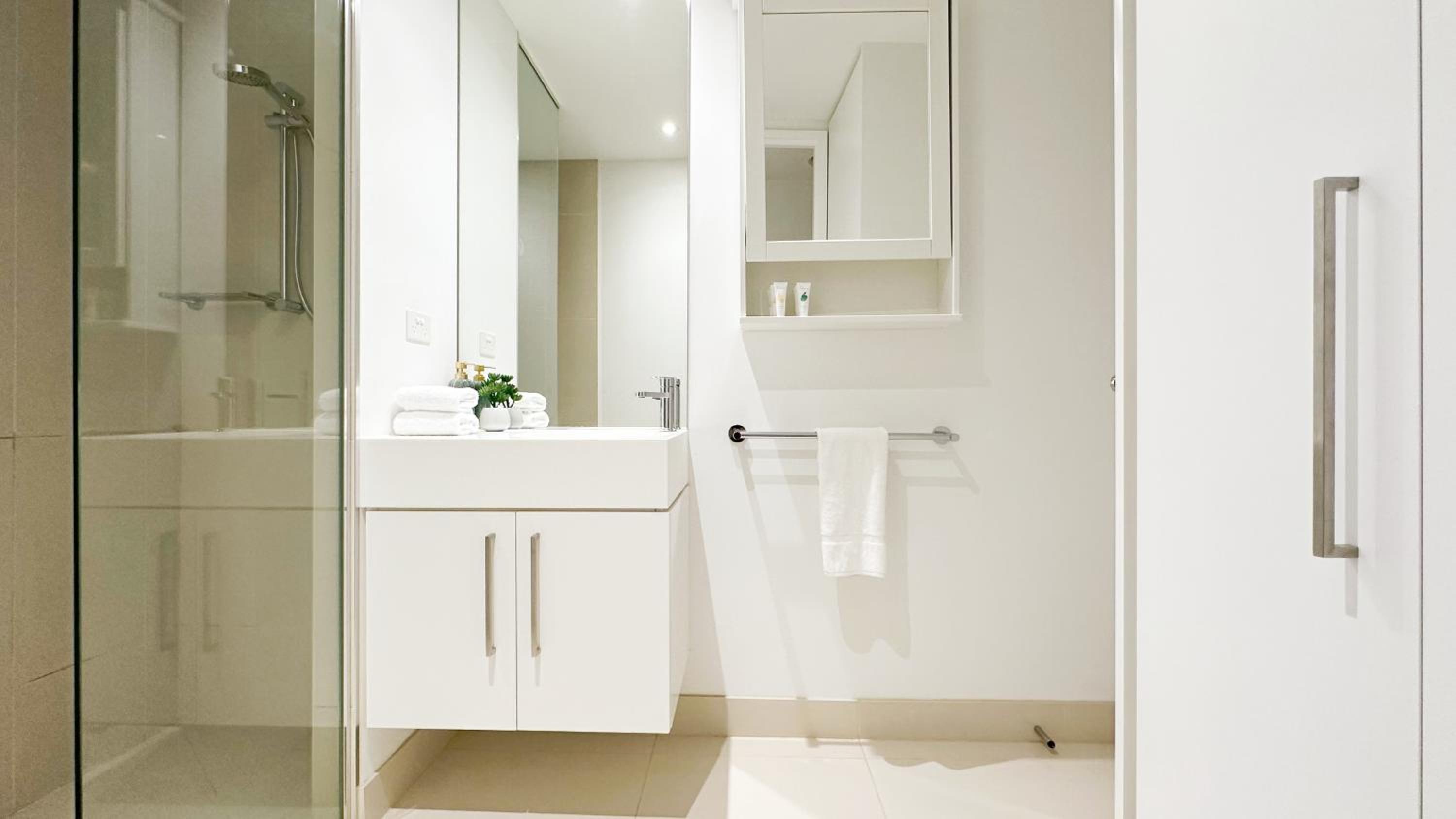 Prima Tower 1B Apt by GoodLive