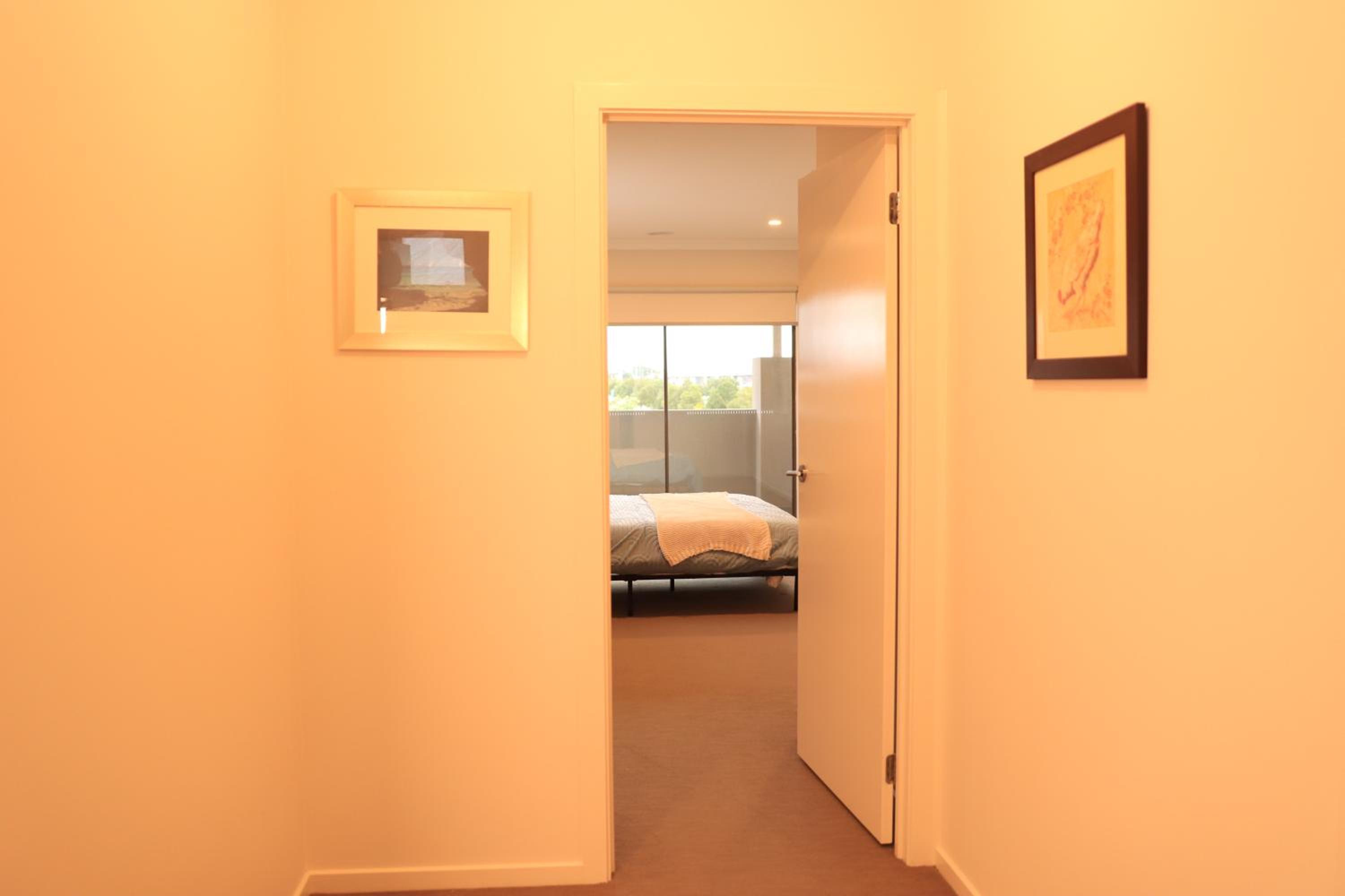 Melbourne holiday house for 15 peoples in Sanctuary Lake