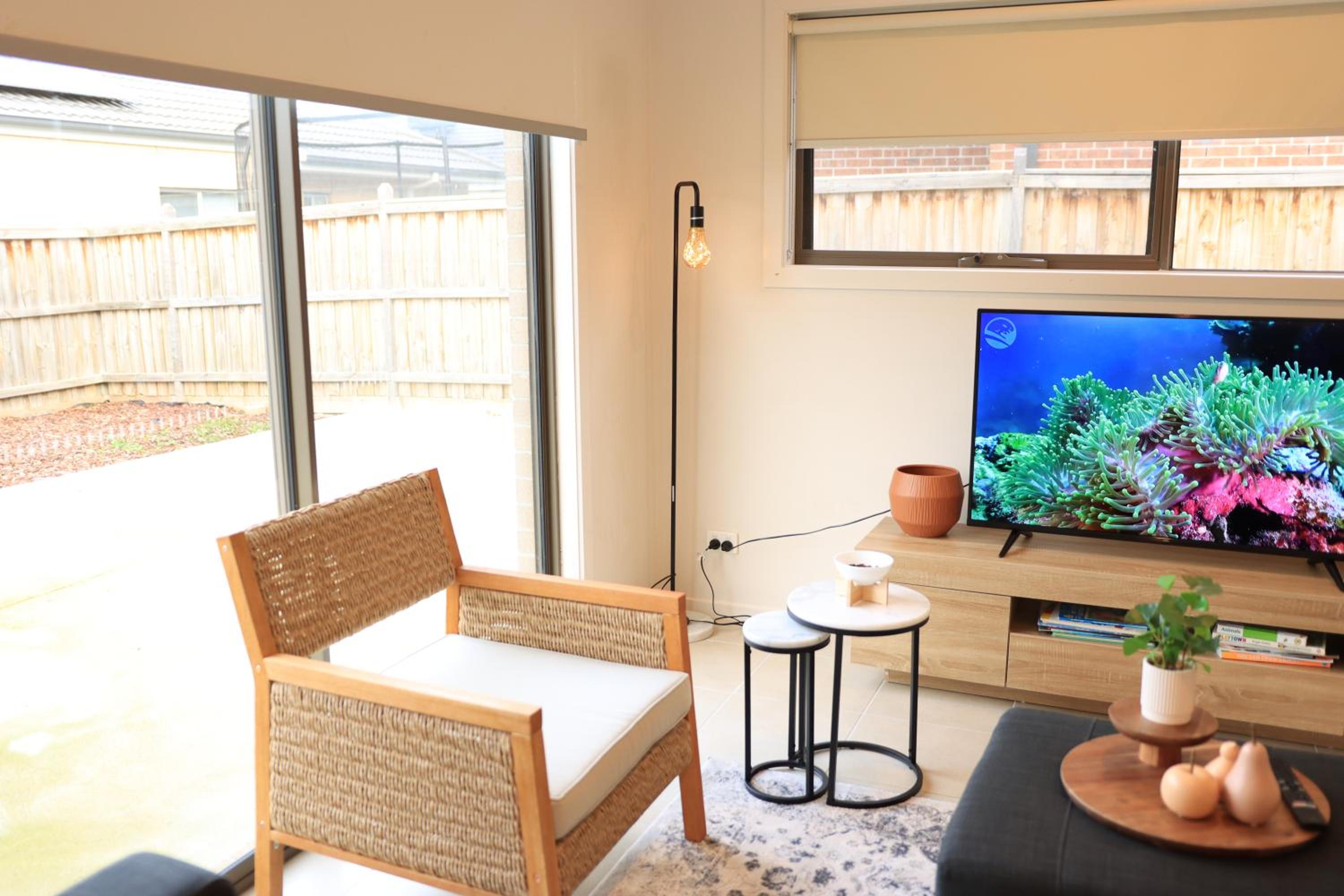 Melbourne holiday house for 15 peoples in Sanctuary Lake