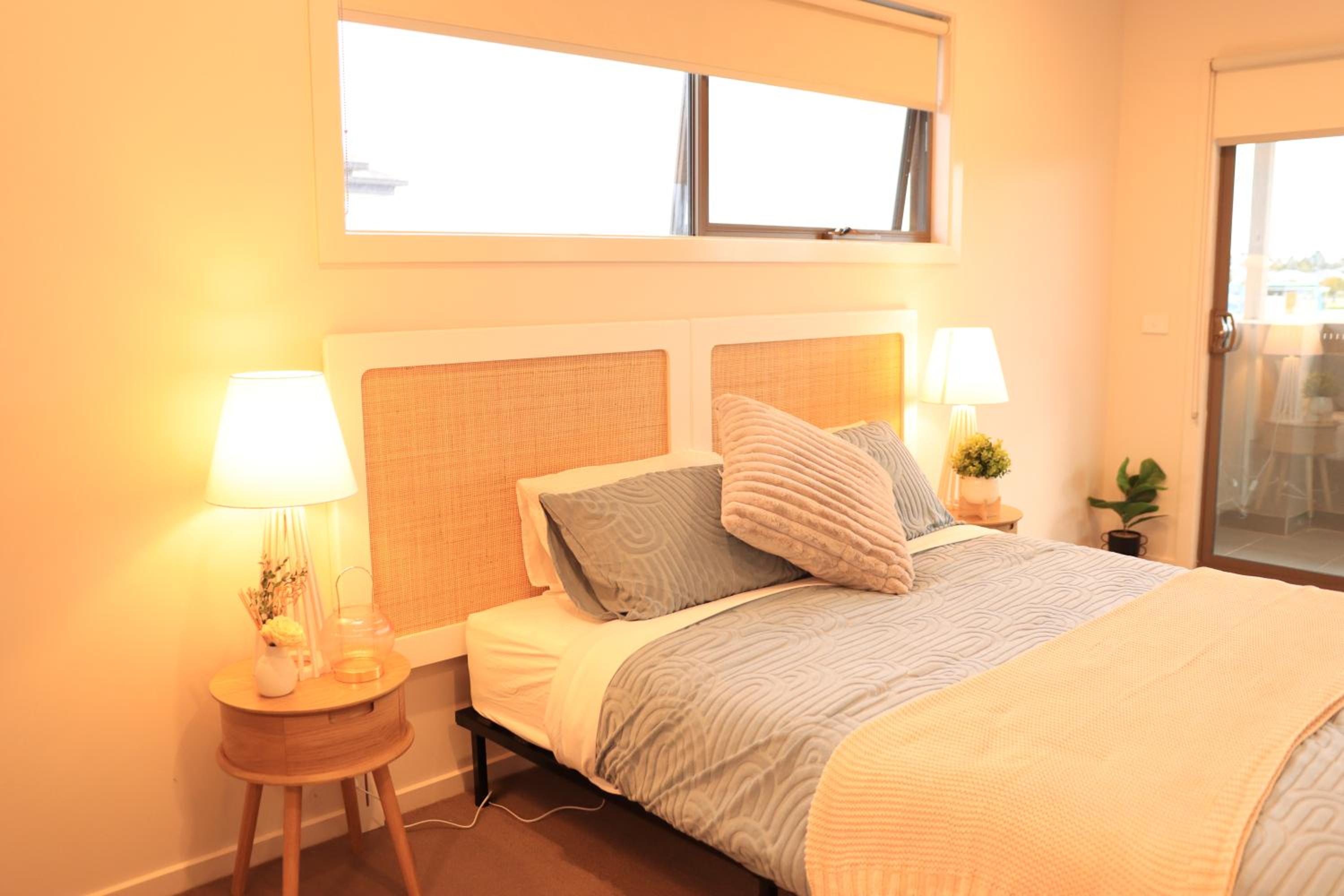 Melbourne holiday house for 15 peoples in Sanctuary Lake
