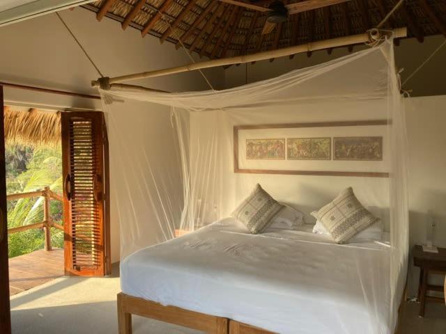 Villa Palmeras Puerto Escondido Beachfront