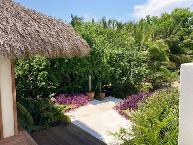 Villa Palmeras Puerto Escondido Beachfront
