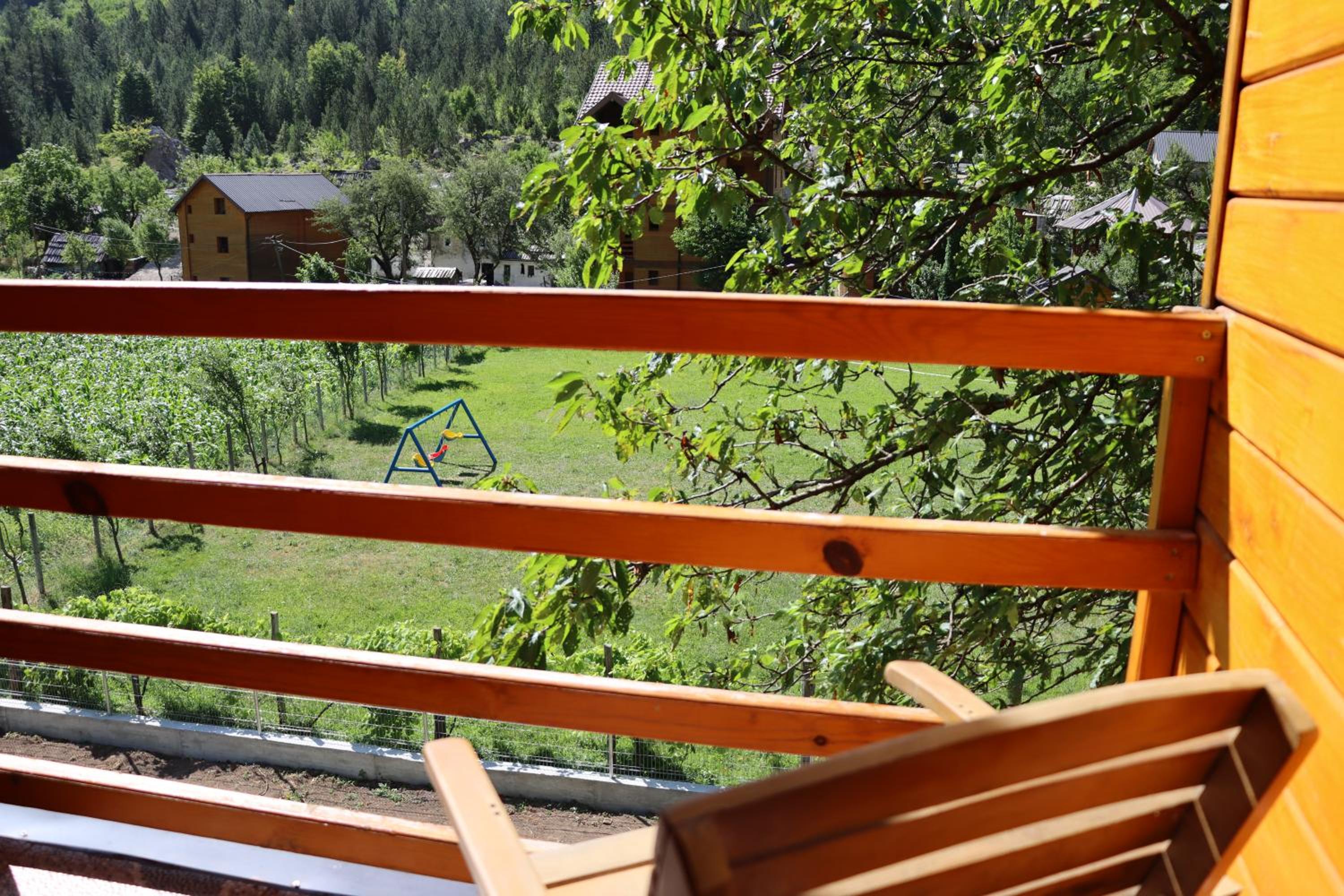 Guesthouse Besimi