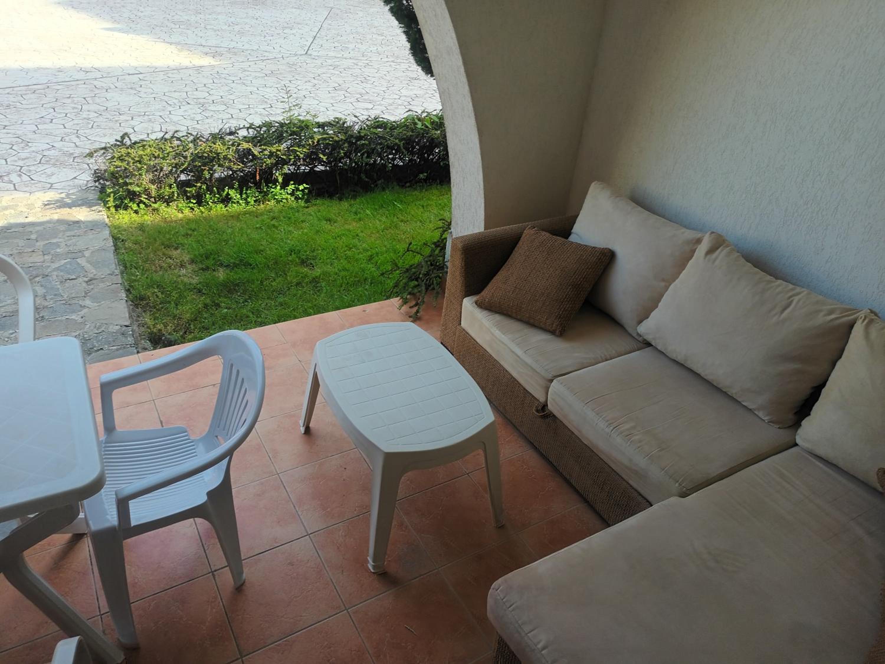 Photo 43