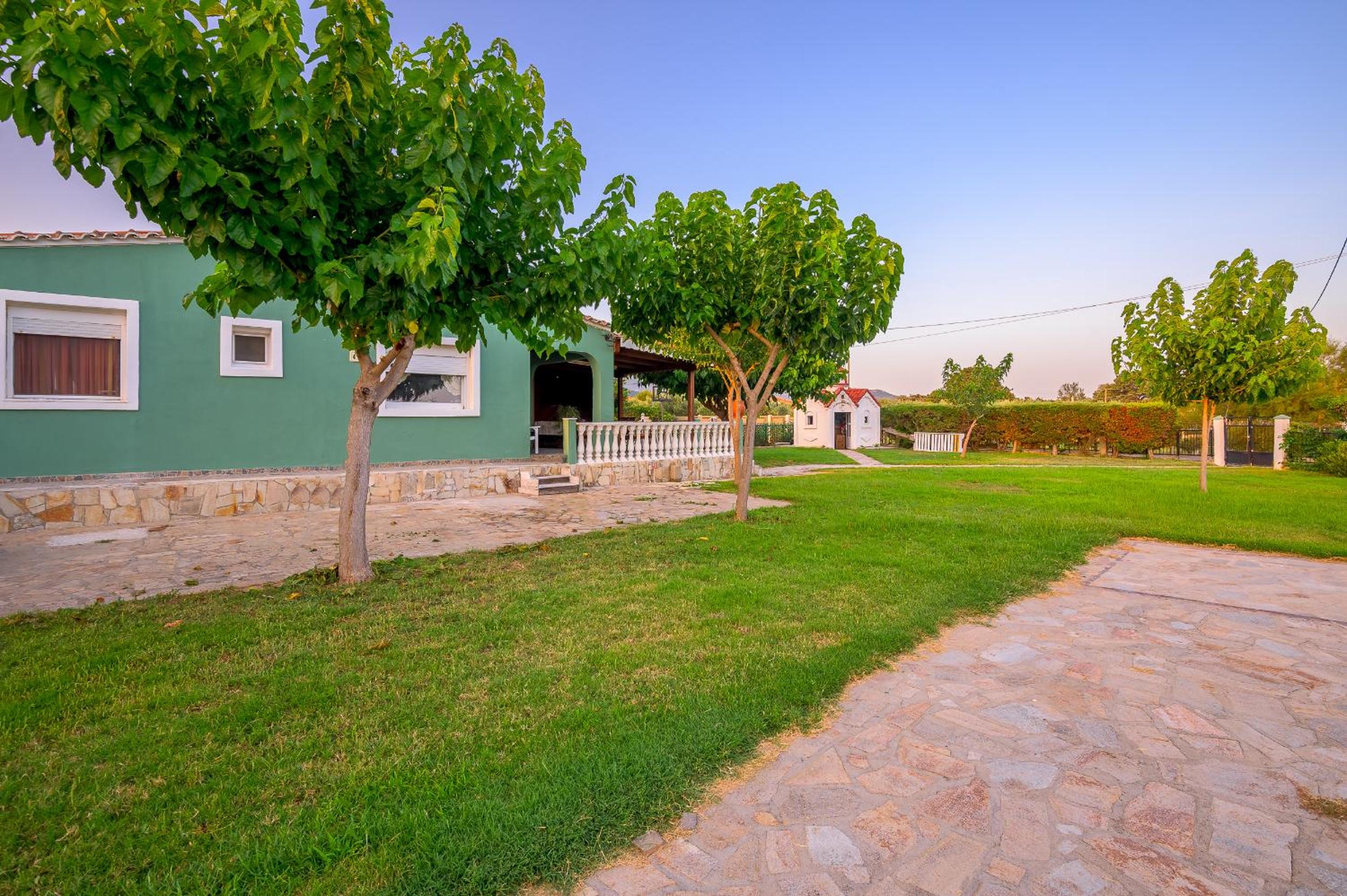 EVA'S BEACH HOUSE DIKELLA view 3