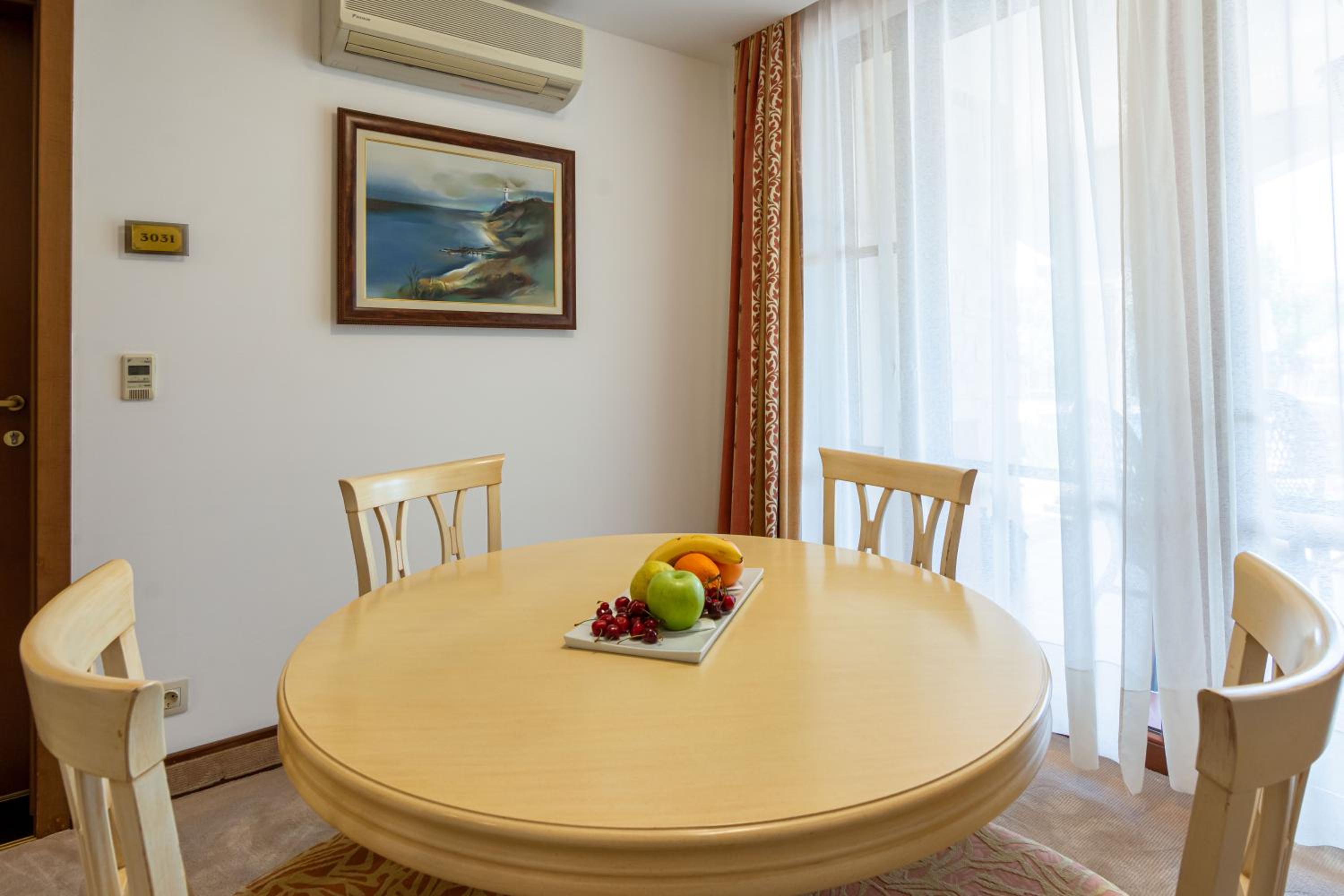 Helena VIP Villas and Suites - Half Board