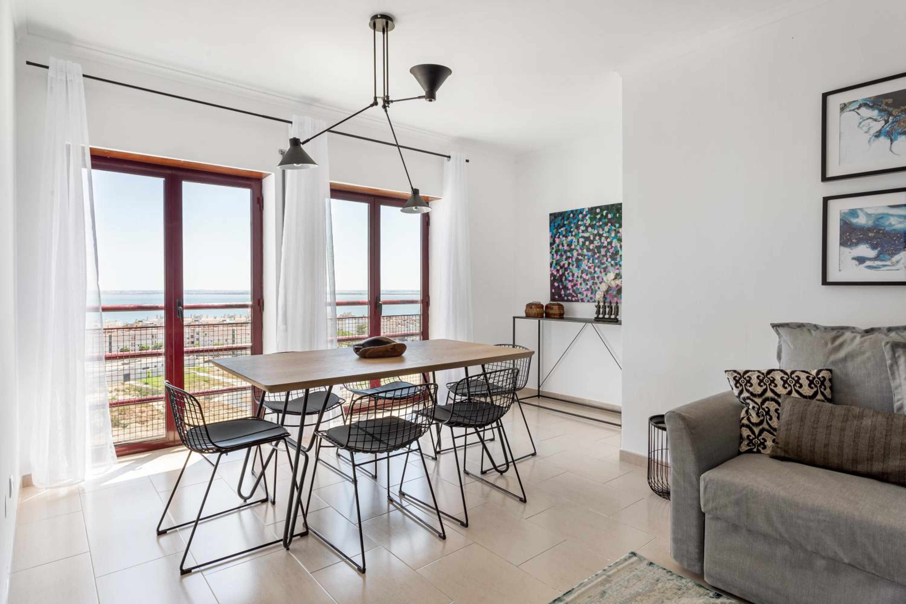 JOIVY Sunny apartment in Marvila view 3