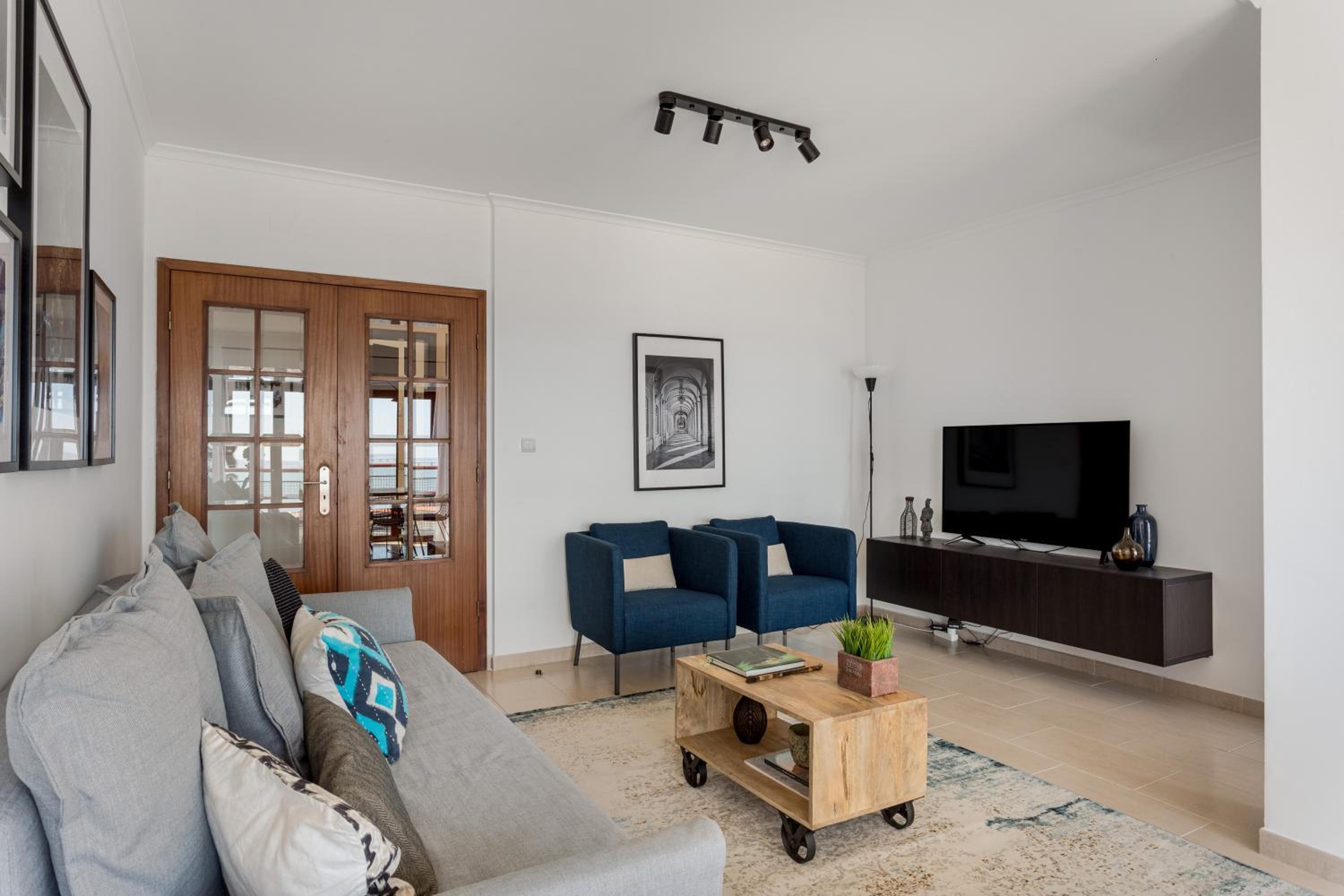 JOIVY Sunny apartment in Marvila view 2