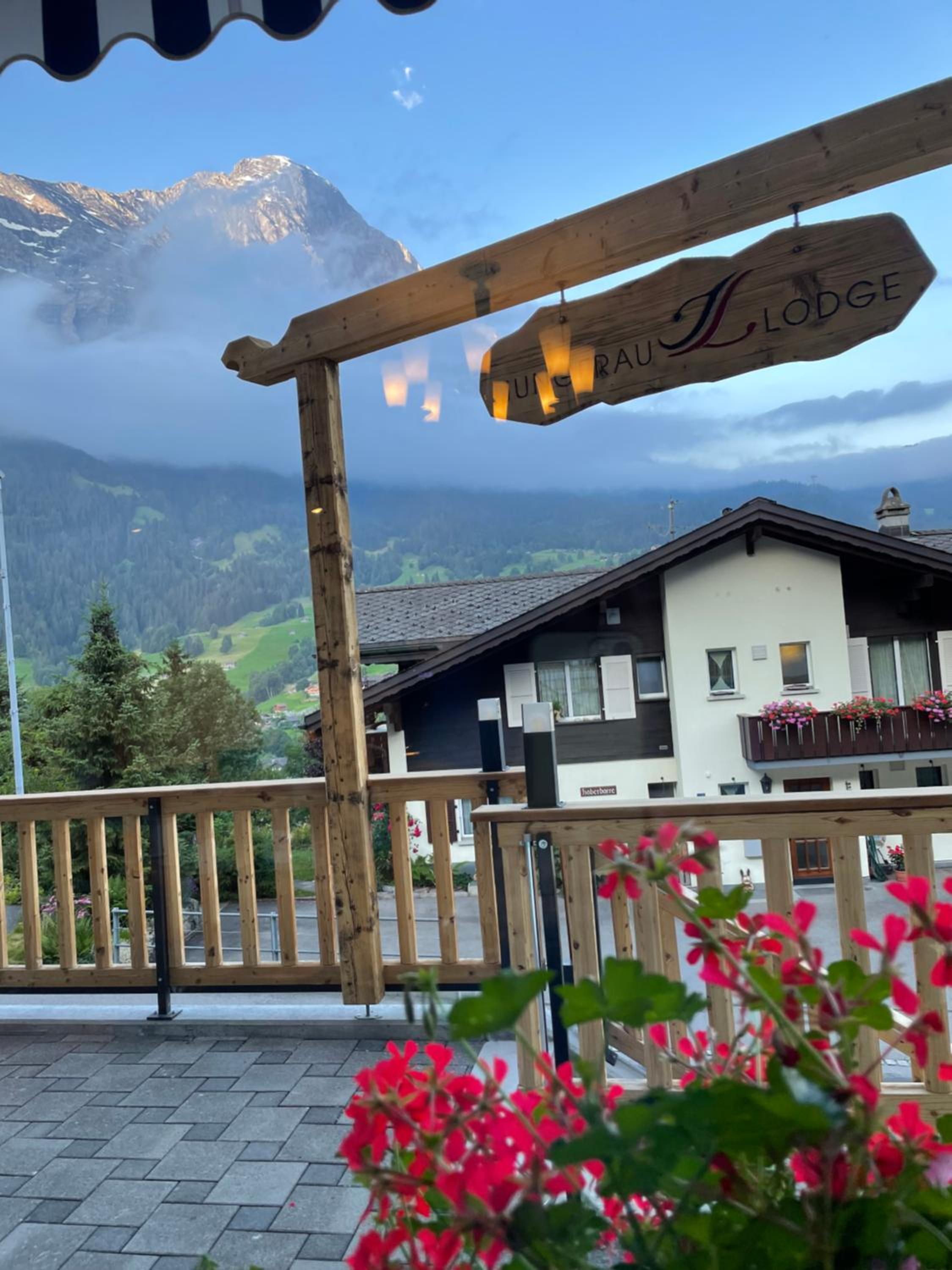 Basic Rooms Jungfrau Lodge
