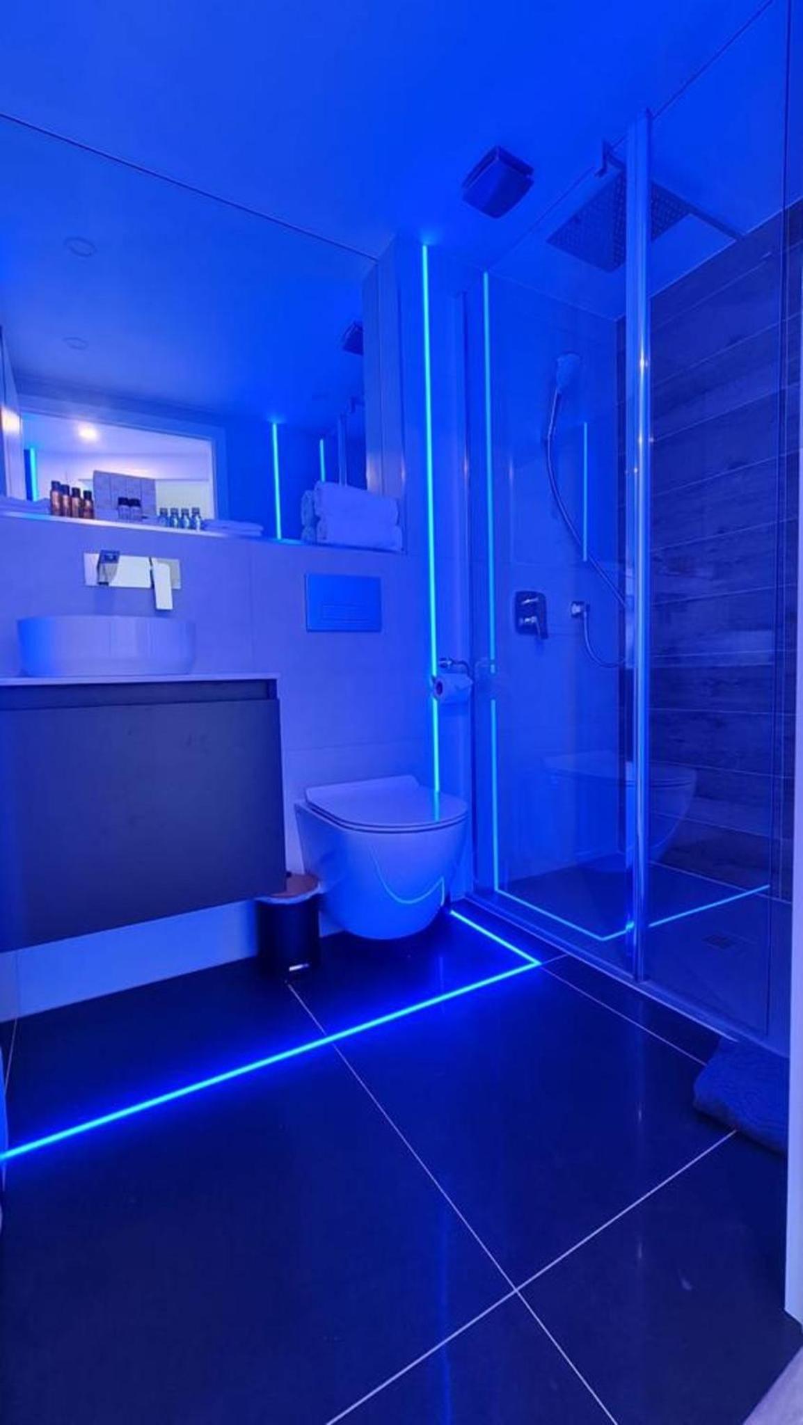 Athlone Vacations - 6 TGHA Luxury Two Bedroom Apartment in Athlone - Property Image 2