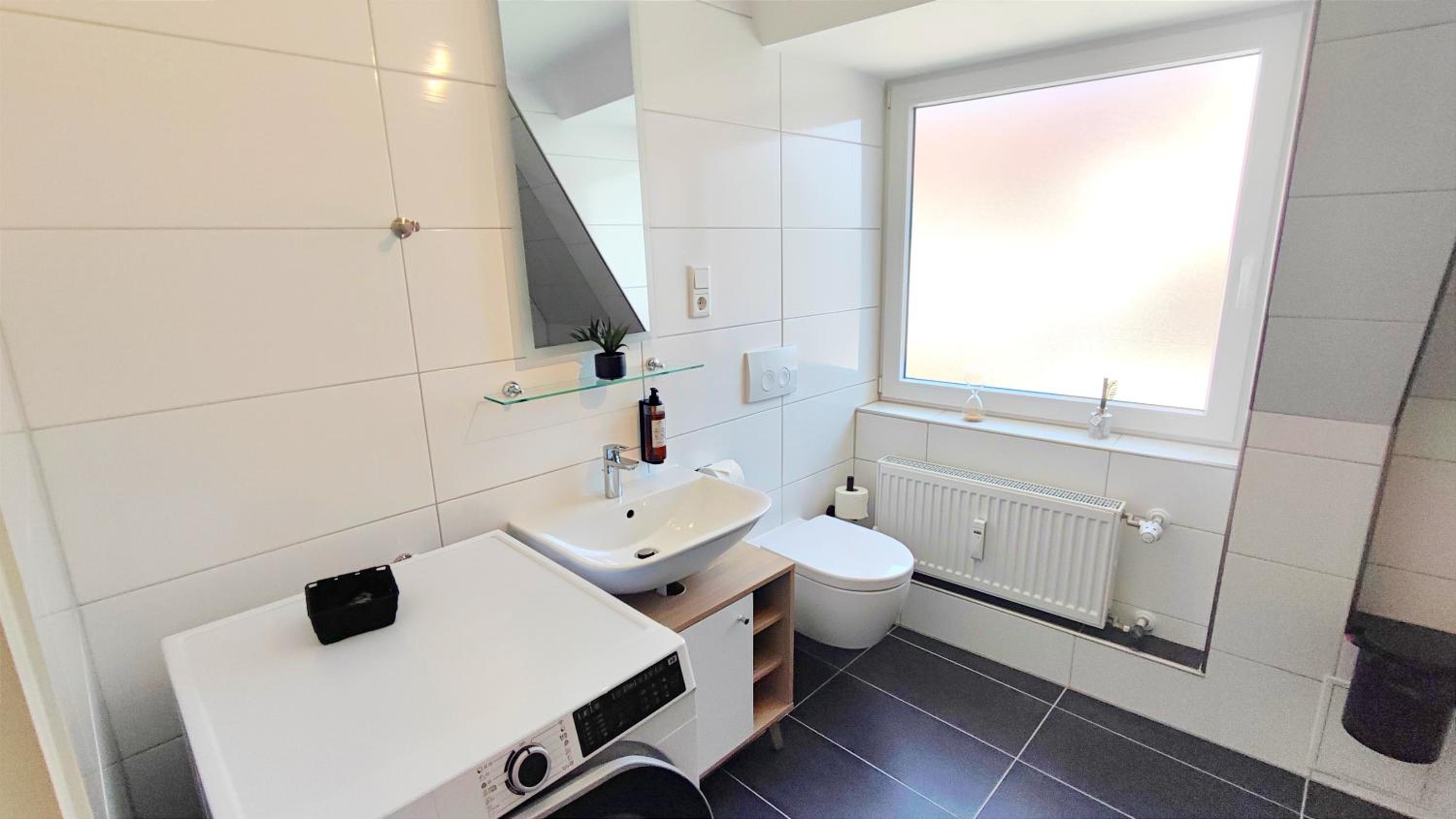 ELApart by Homely Stay - Moderne Apartments direkt im Stadtzentrum mit Self-Check-in