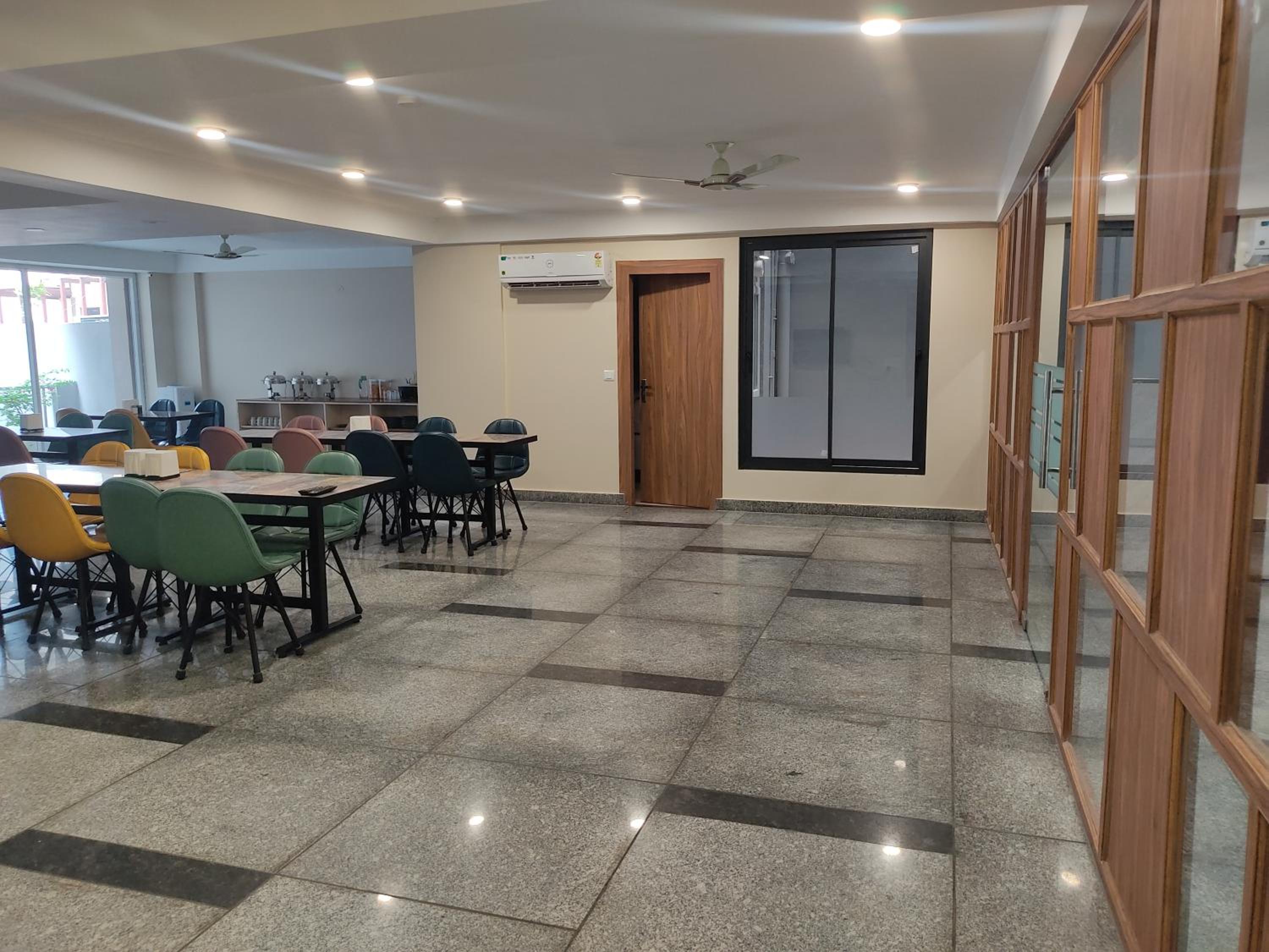 Gurgaon Vacations - Perch Arbor Cyber City - Property Image 5