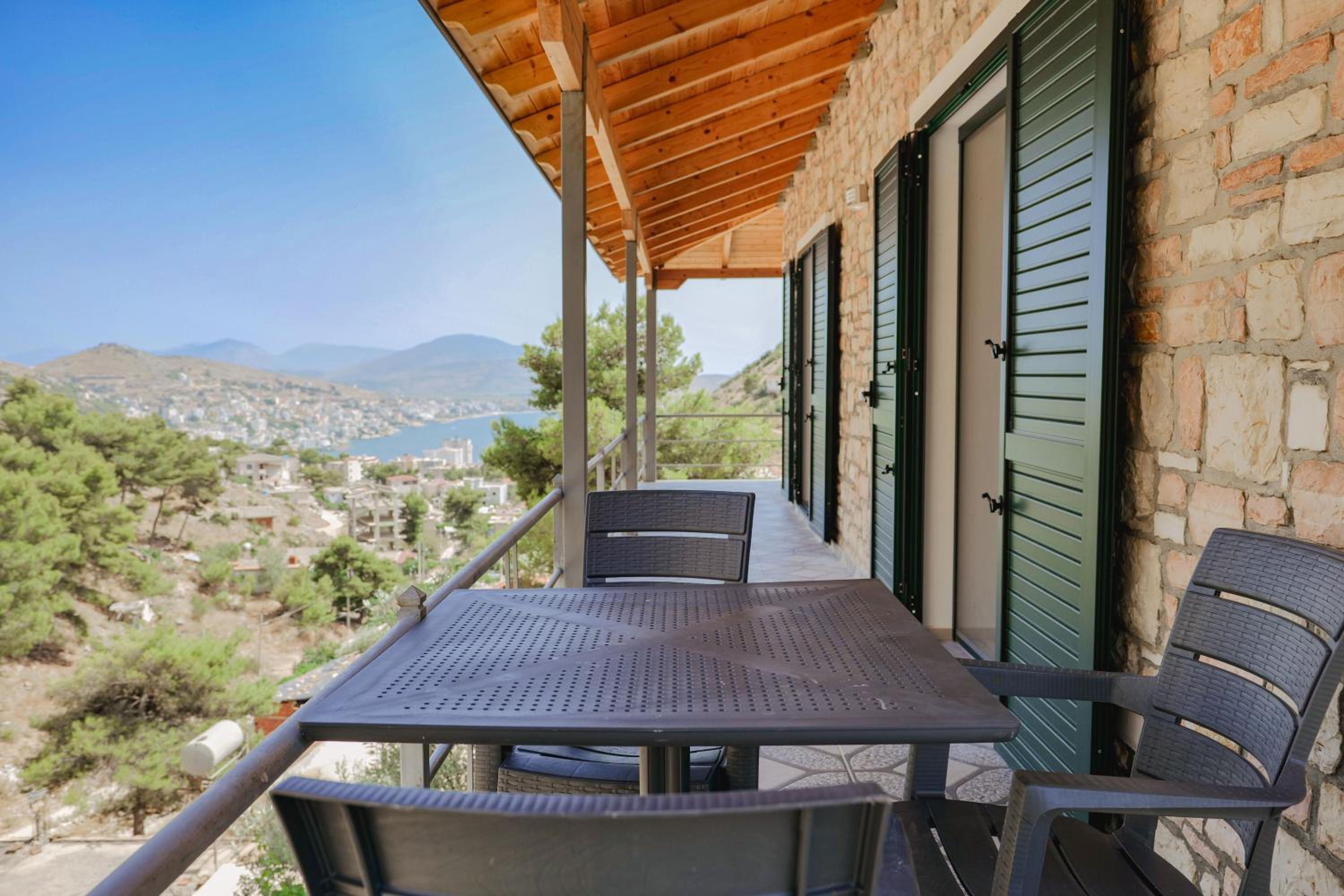 Green Villa