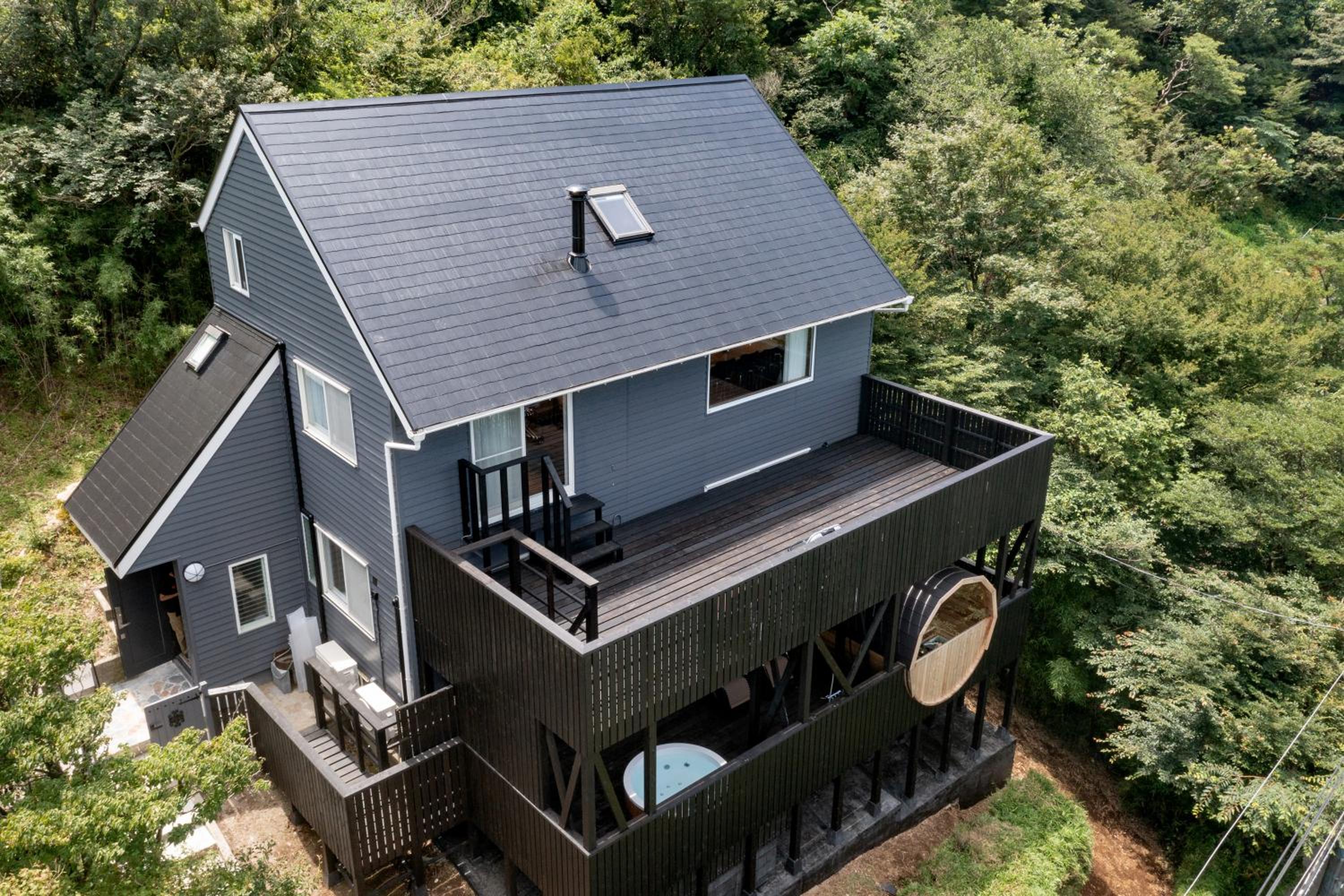 Hotel Villa Noël HAKONE FUJI Sauna&Open Air Bath - Image 1