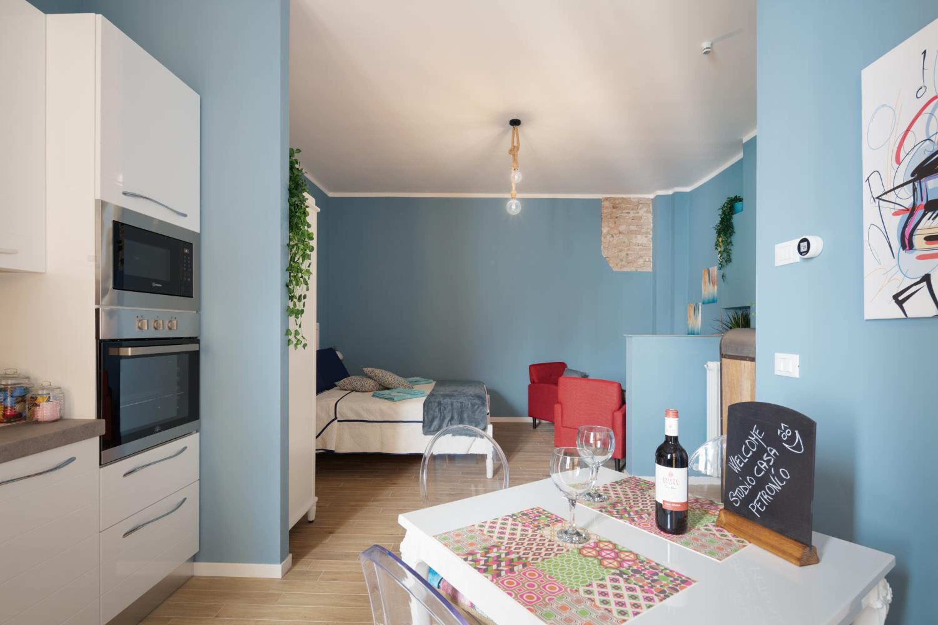 Bologna Vacations - CASA PETRONIO APARTMENTS BOLOGNA CENTER - Property Image 59