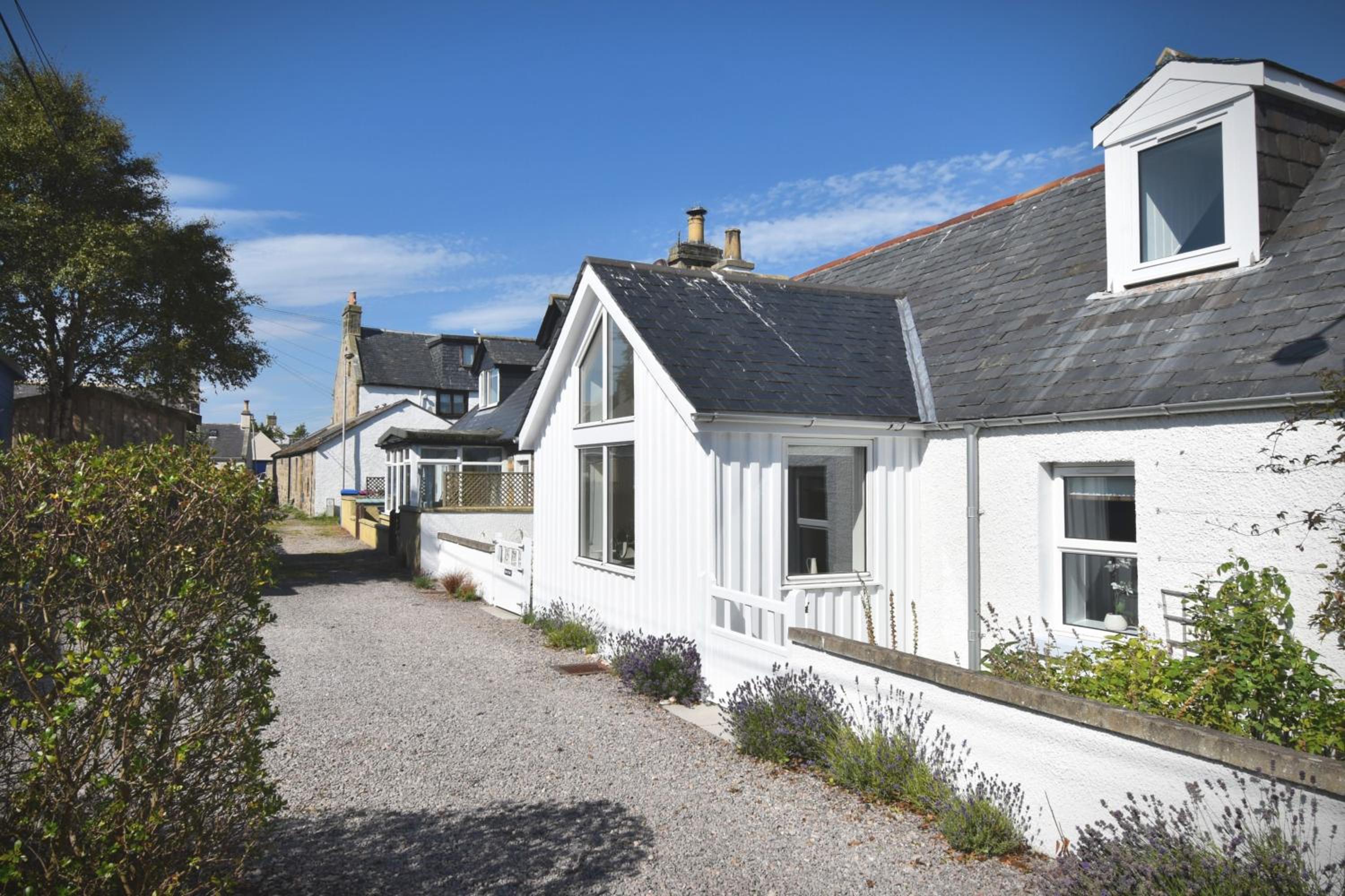 Dram Cottage, Findhorn Bay