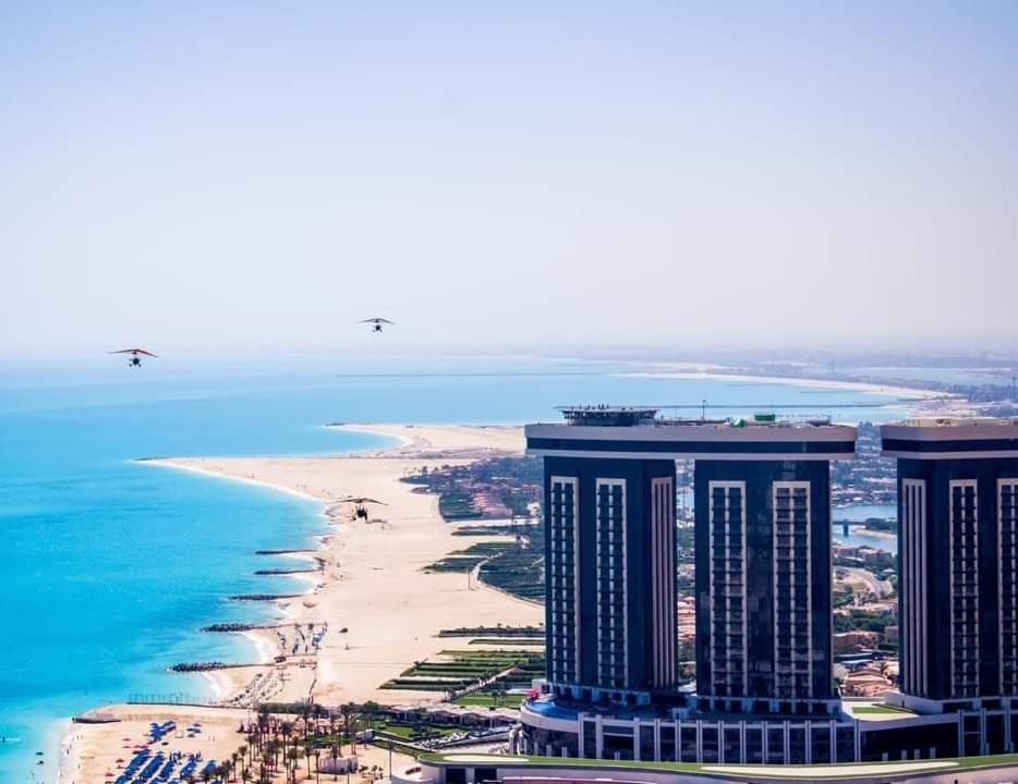 Down Town New Alamien overlooking iconic towers, hotels and sea view 3