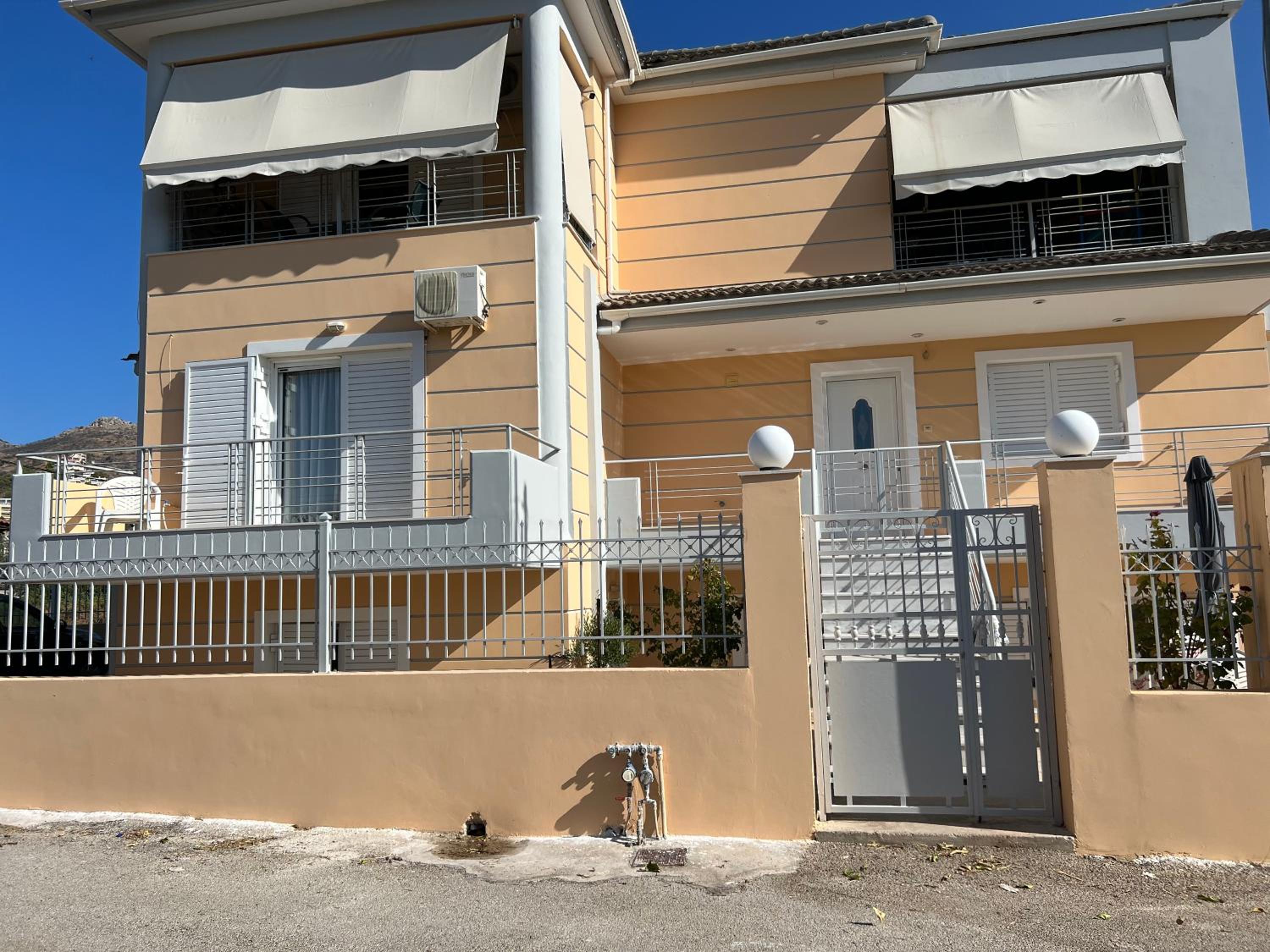 Apartment Mitrou 2 photo 5