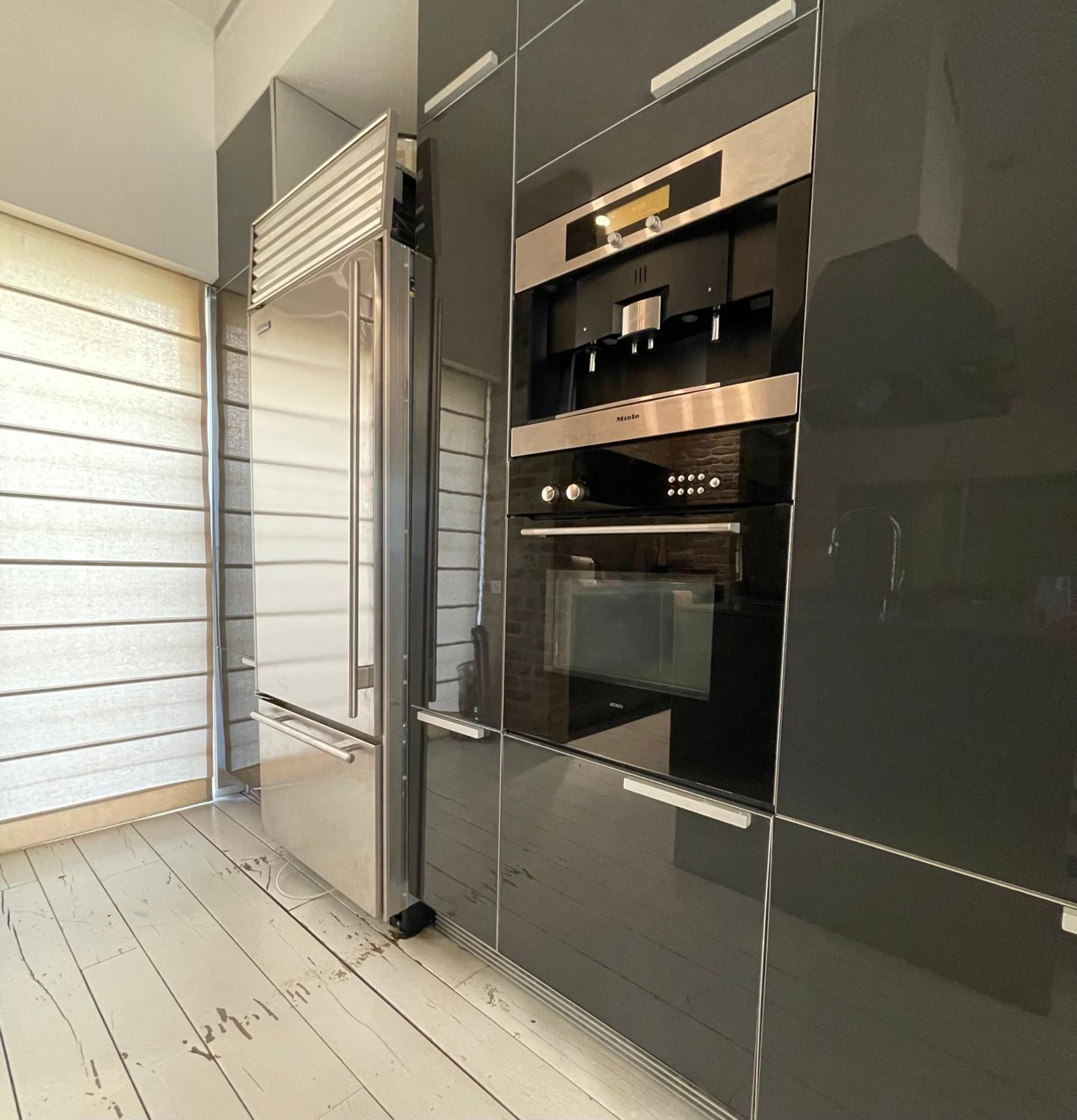 Gordon Beach Luxury Apartment
