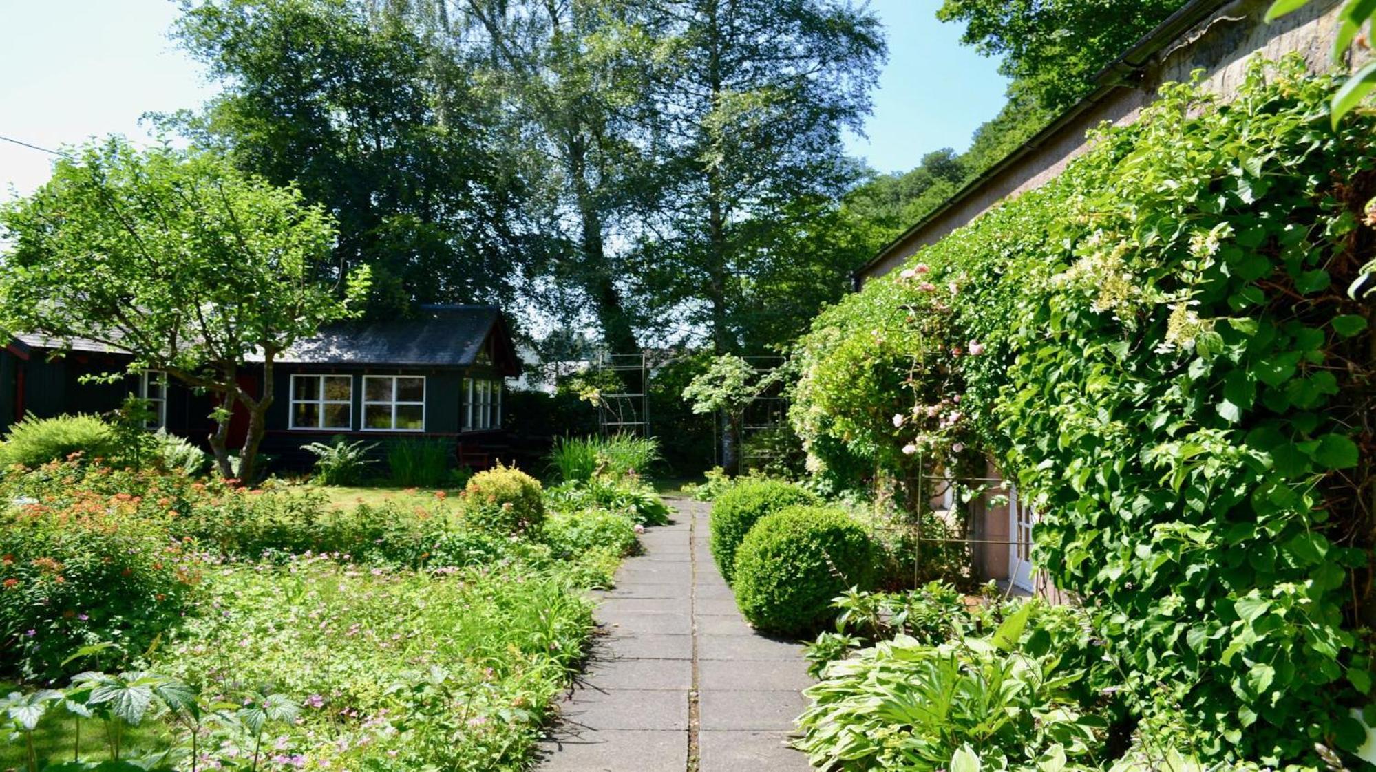 Glen Cottage