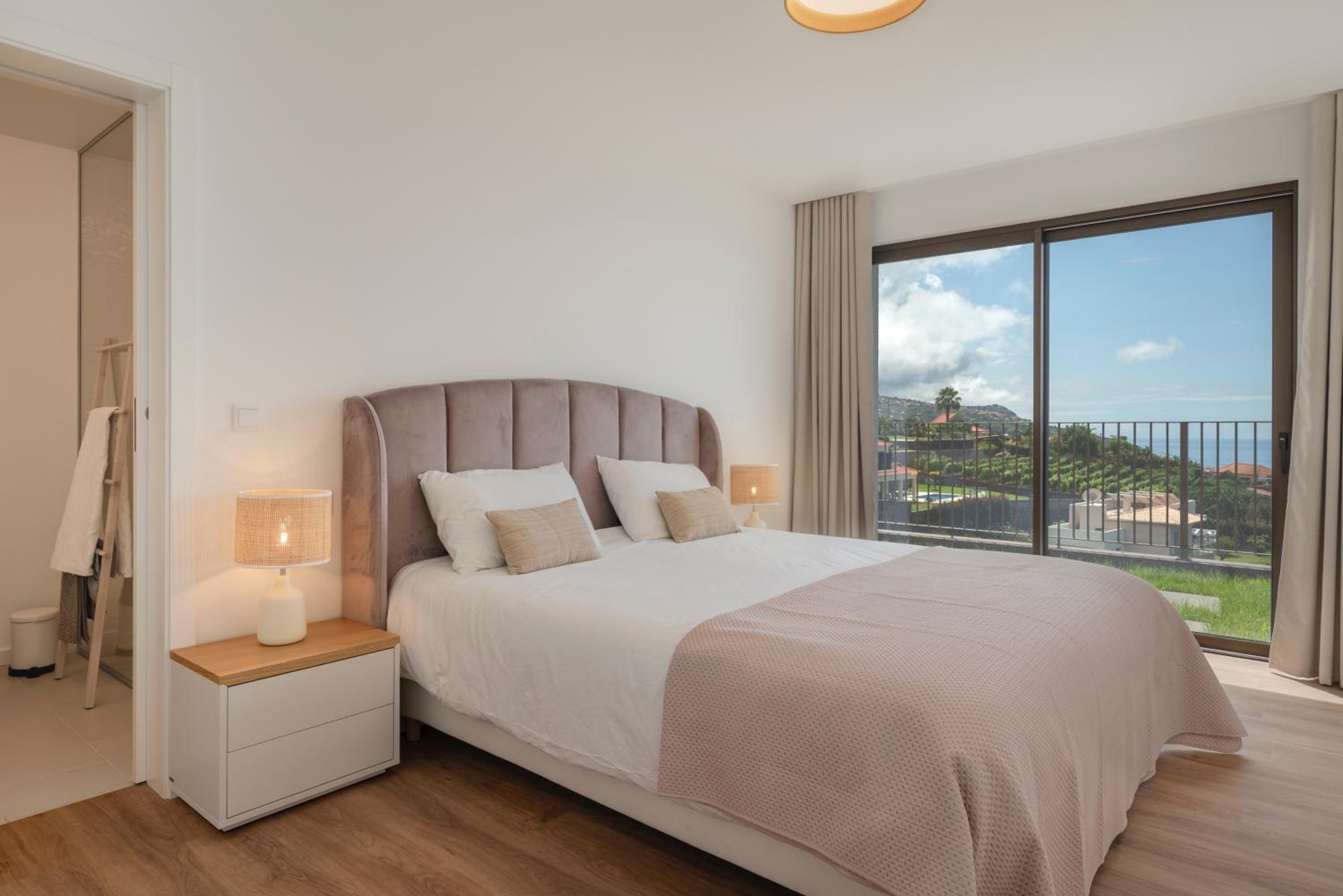 OurMadeira - Calheta Pearl