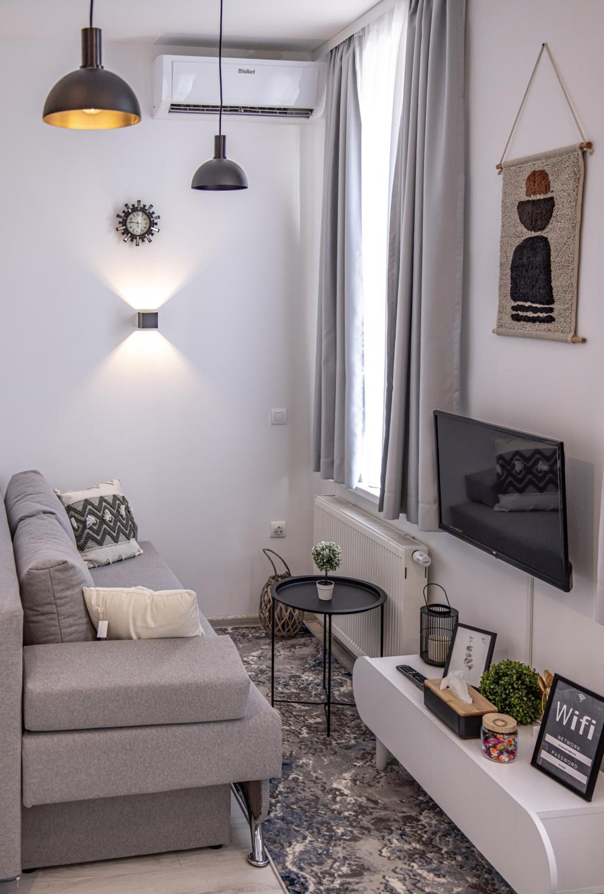 FIT Apartments