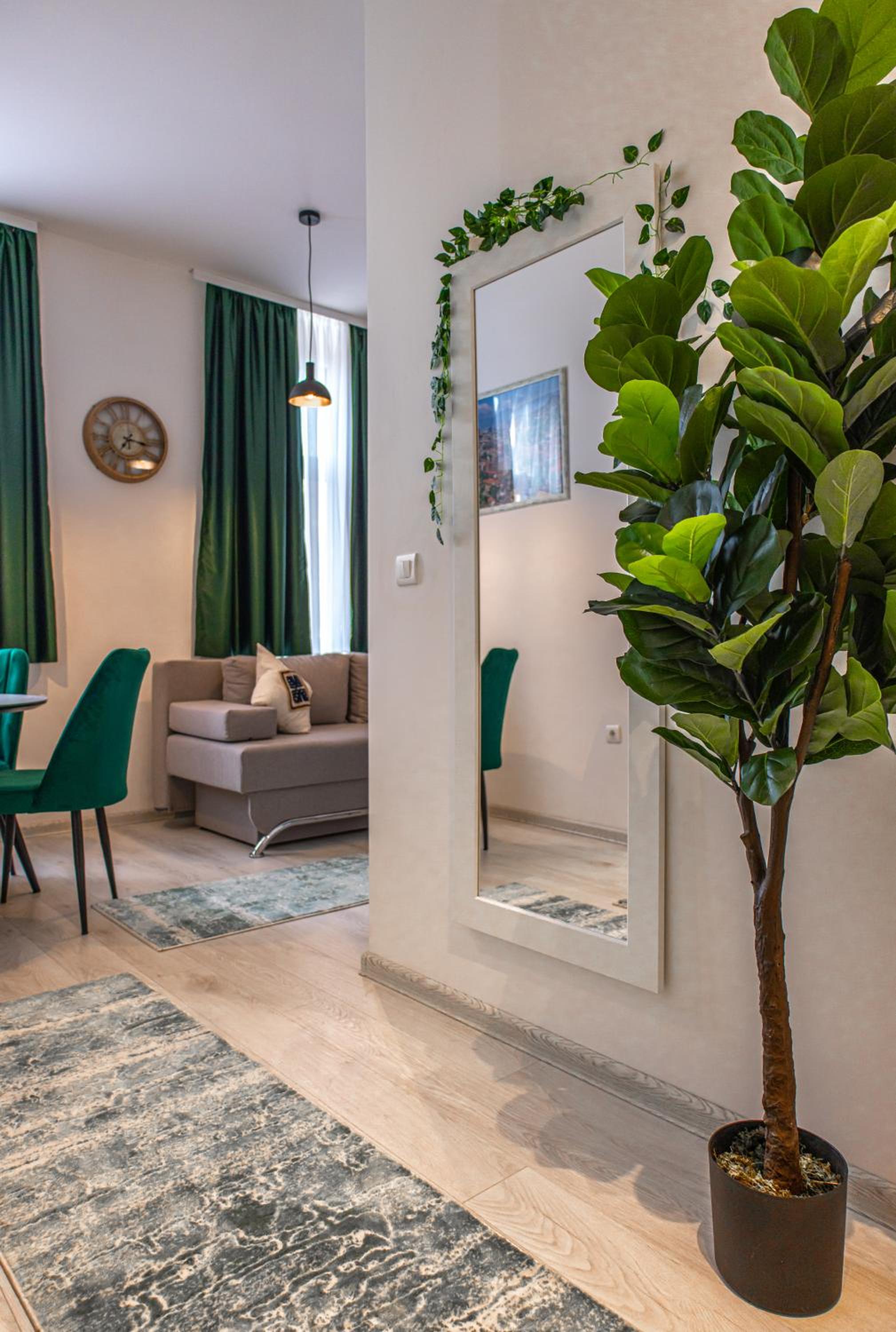 FIT Apartments