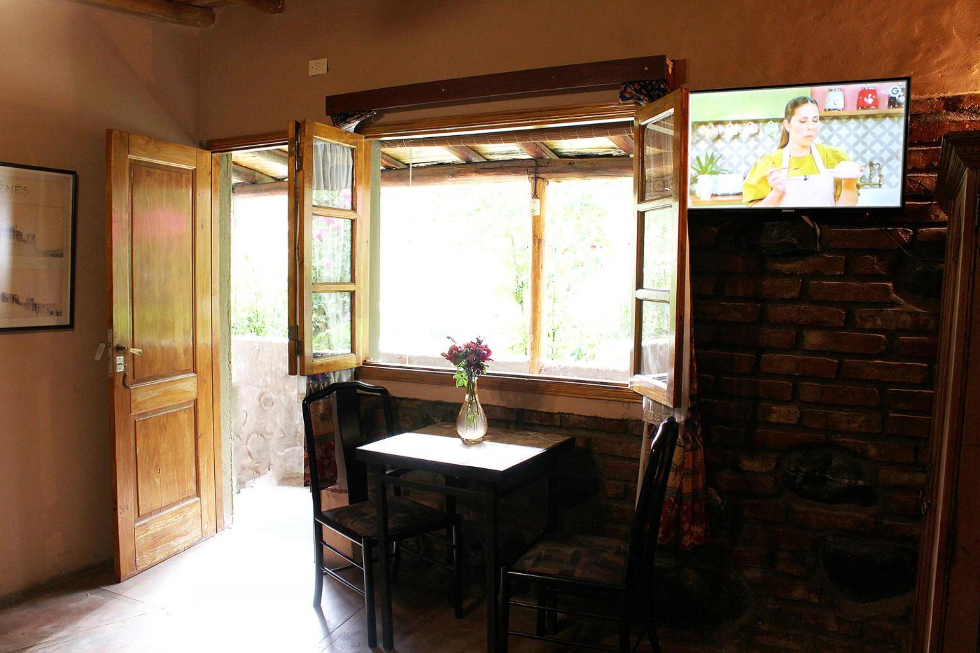 Tomillo Alojamiento Unidad 1 Bed and Breakfast Habitación con baño SIN COCINA