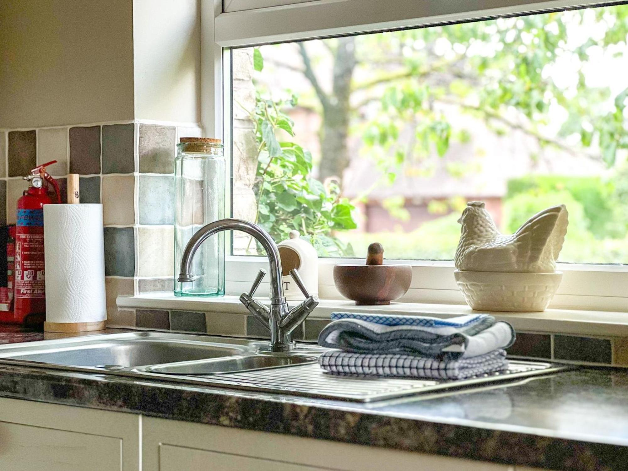 Geltsdale Garden Apartment ground floor home in Wetheral close to Carlisle & Ullswater