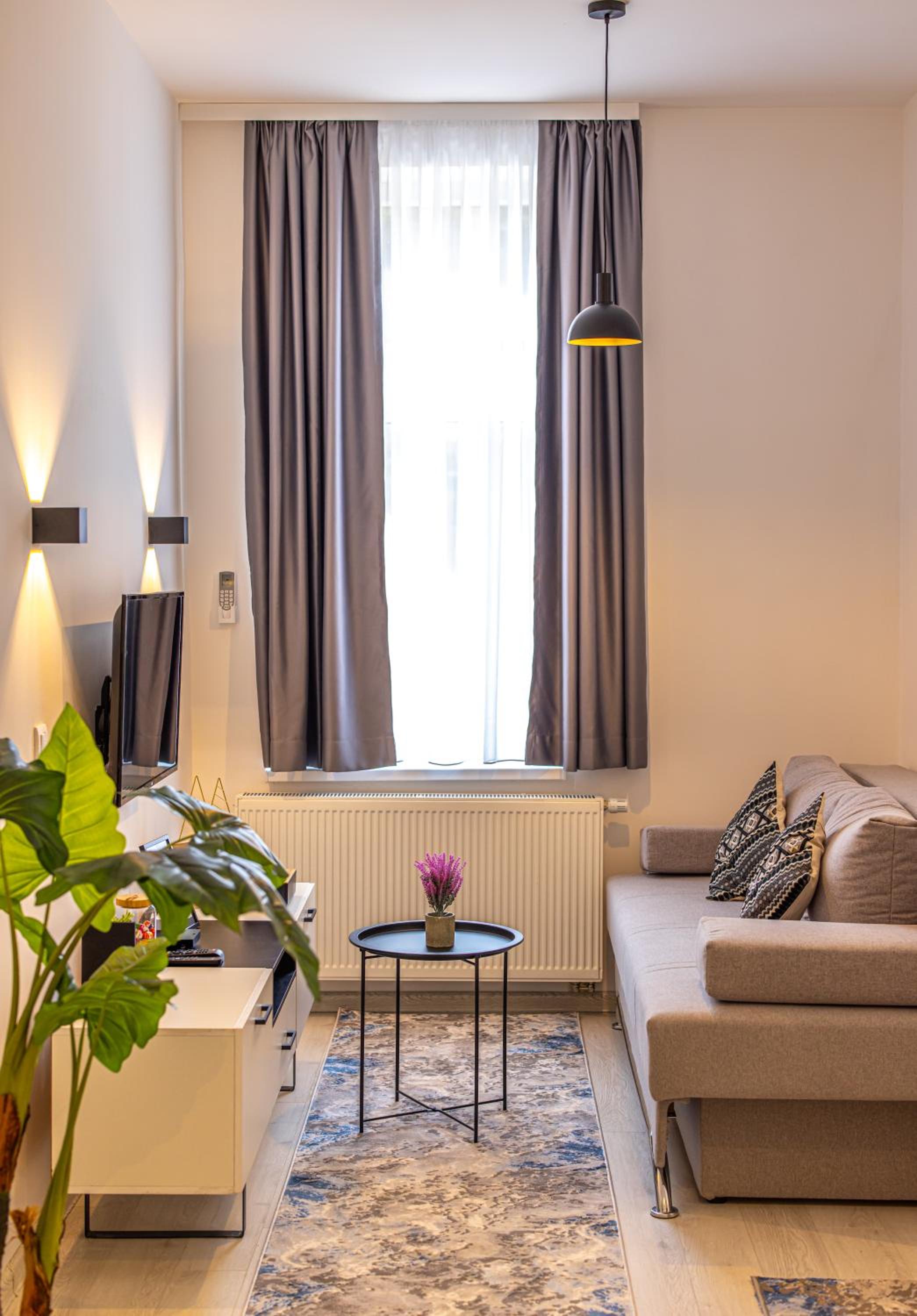 FIT Apartments