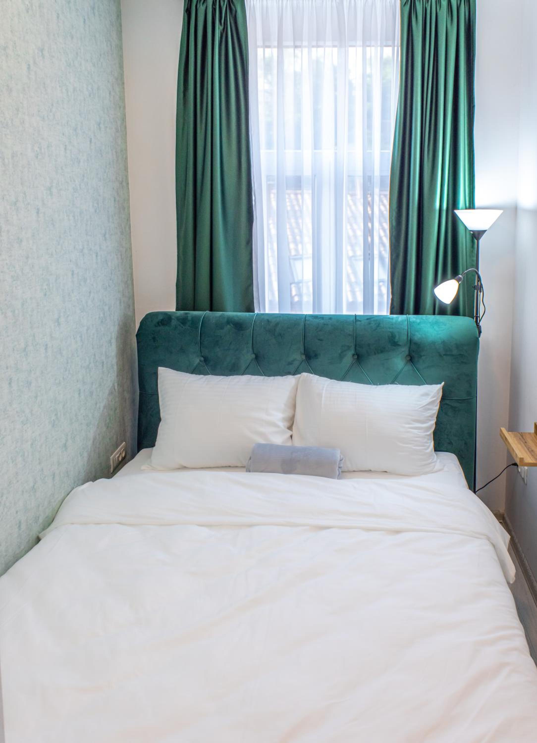 FIT Apartments