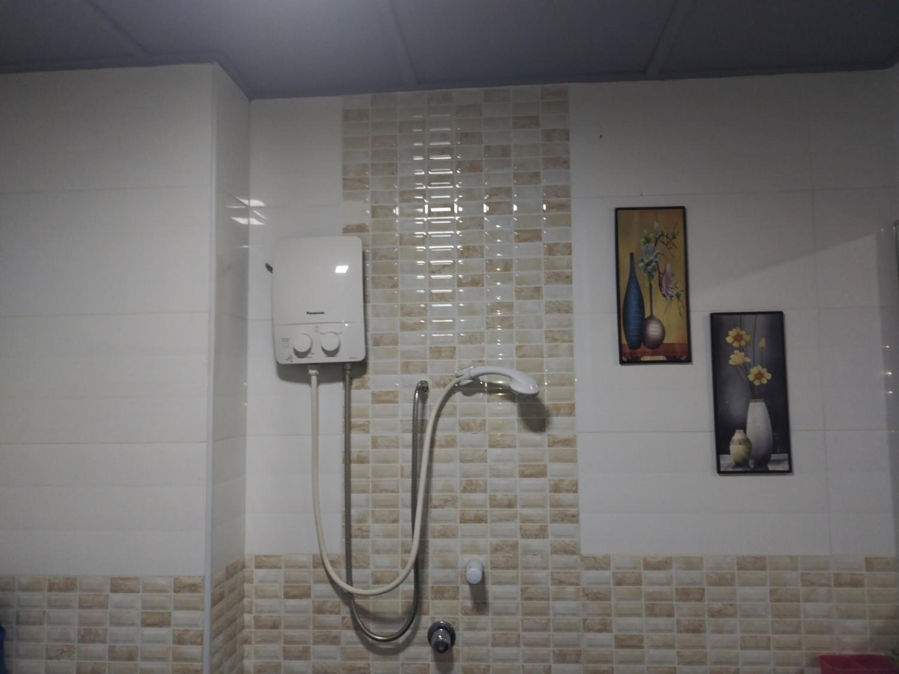 Shahmi Seaview Apartment (North)