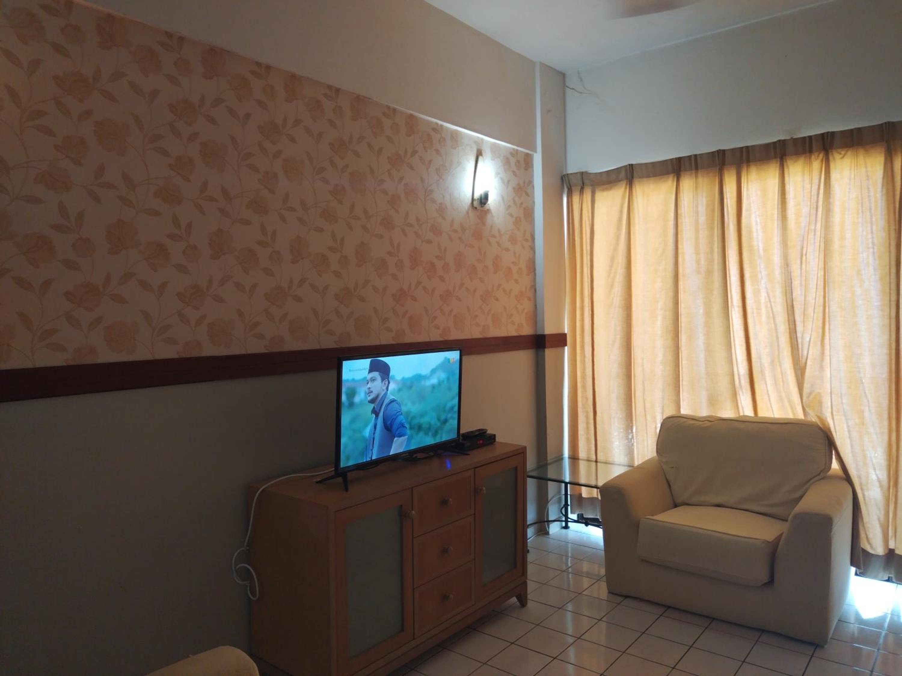Shahmi Seaview Apartment (North)