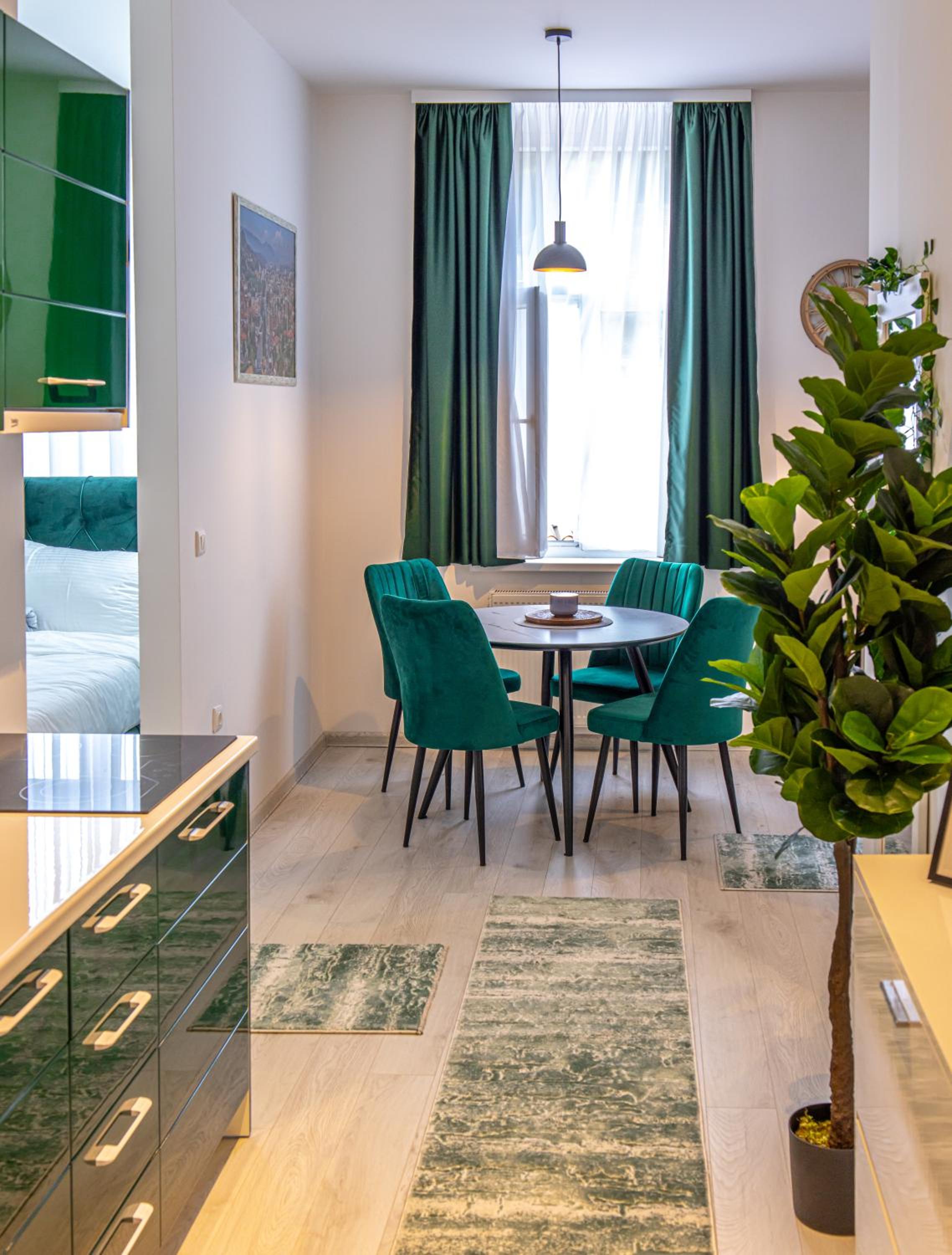 FIT Apartments