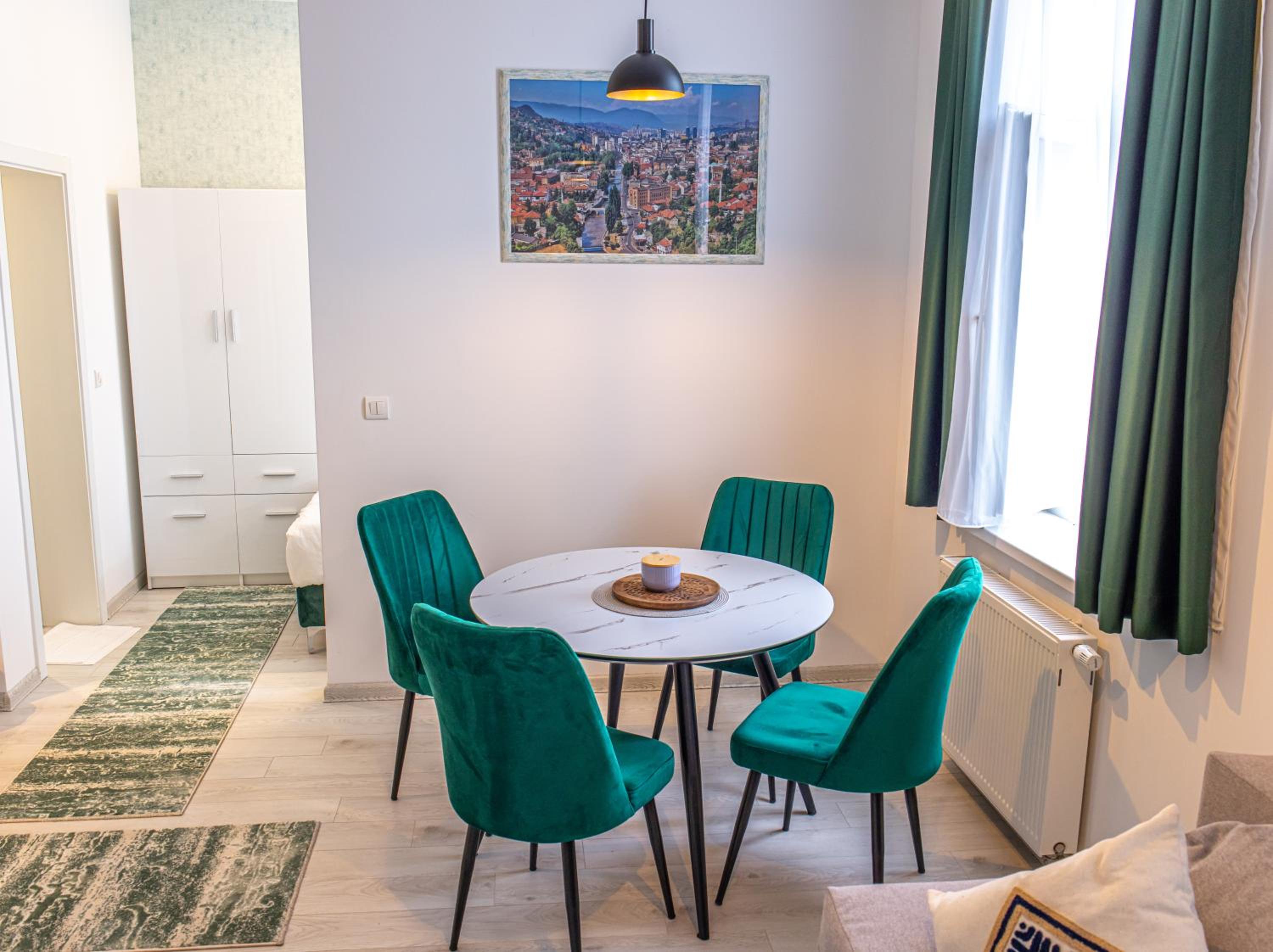 FIT Apartments