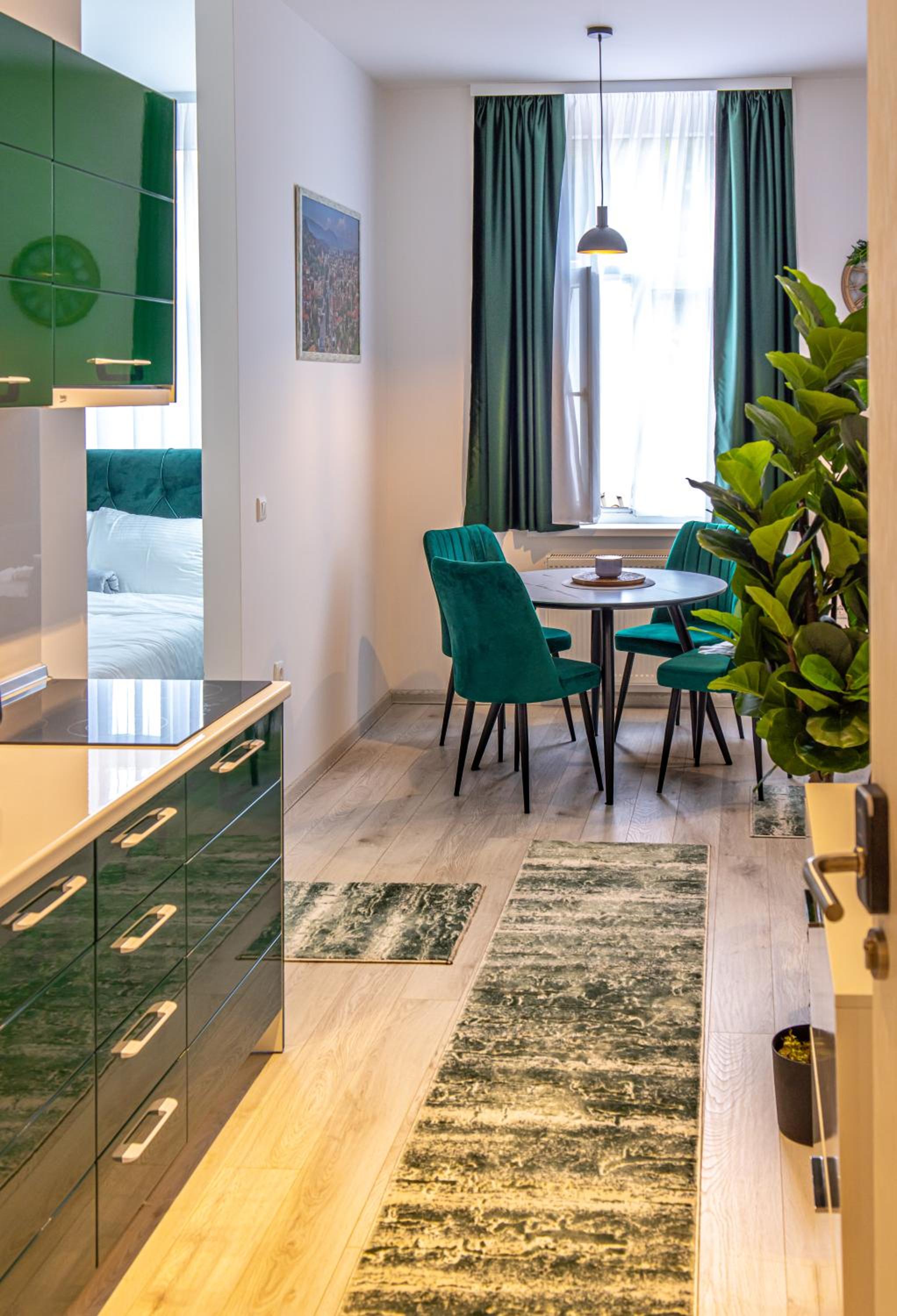 FIT Apartments