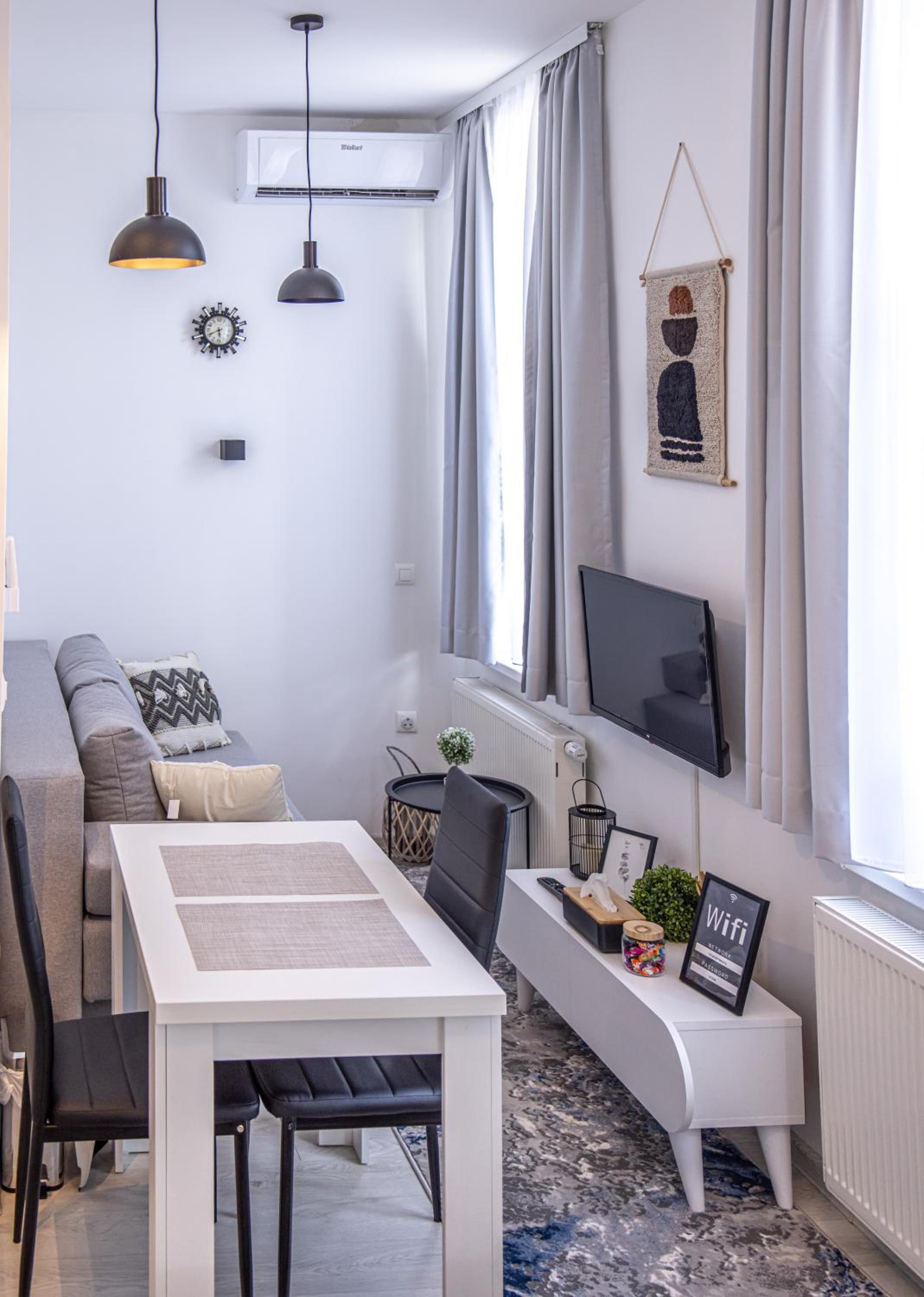 FIT Apartments