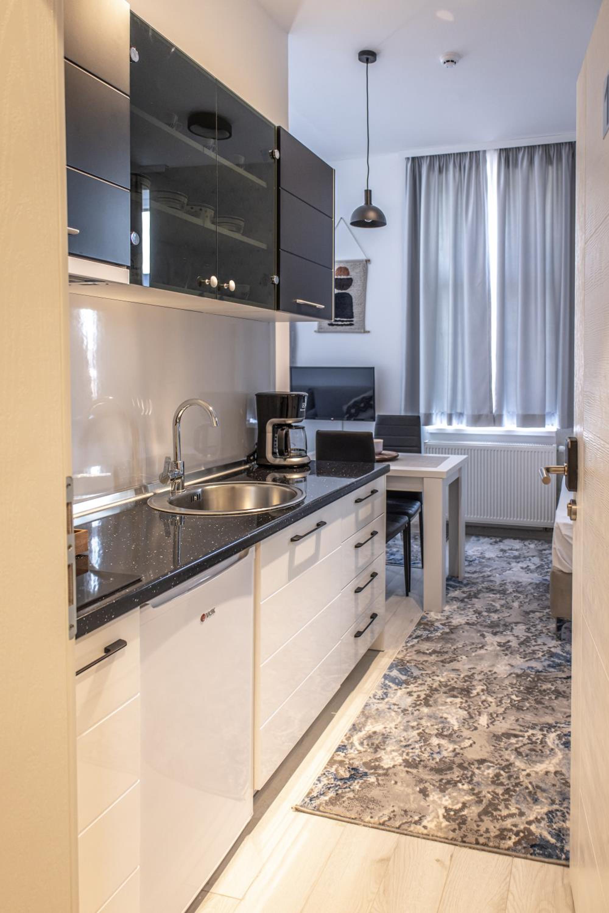 FIT Apartments